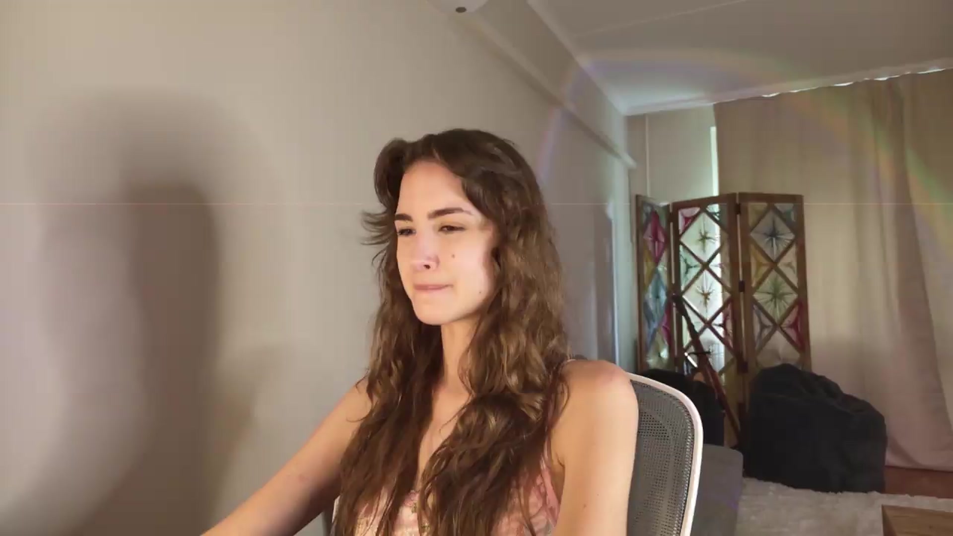Gallery image thumbnail from Shy_jane's myfreecams stream on, 06/22/2026, 12:02 image 4 of 20
