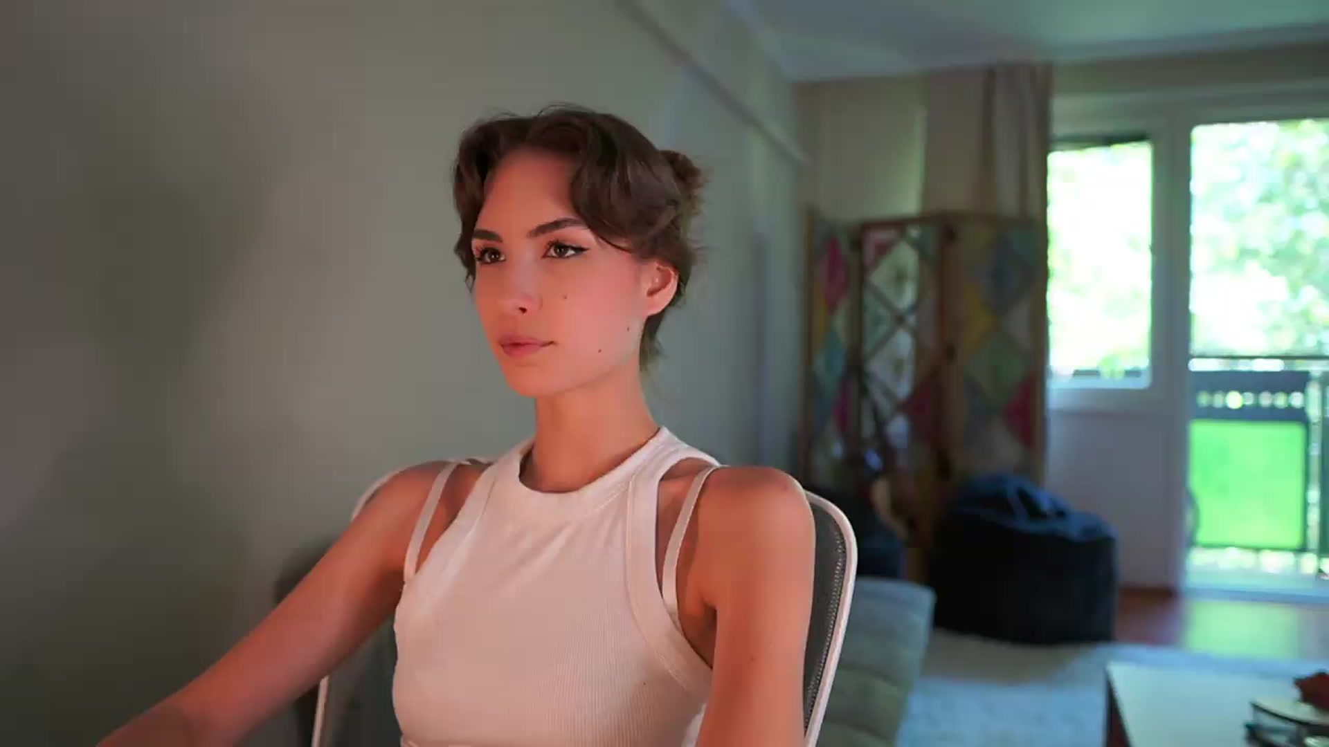 Gallery image thumbnail from Shy_jane's myfreecams stream on, 06/25/2026, 11:15 image 2 of 20