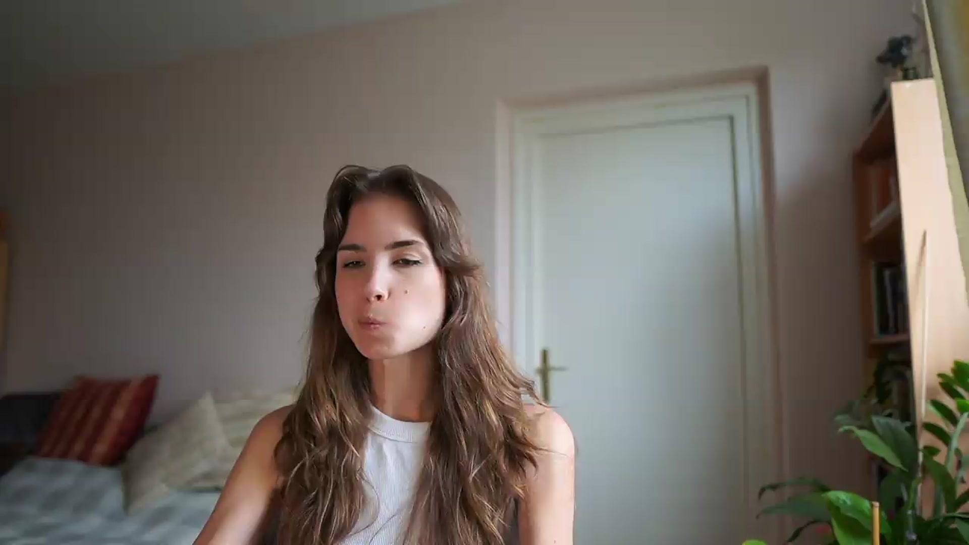 Gallery image thumbnail from Shy_jane's myfreecams stream on, 07/13/2026, 10:27 image 7 of 20