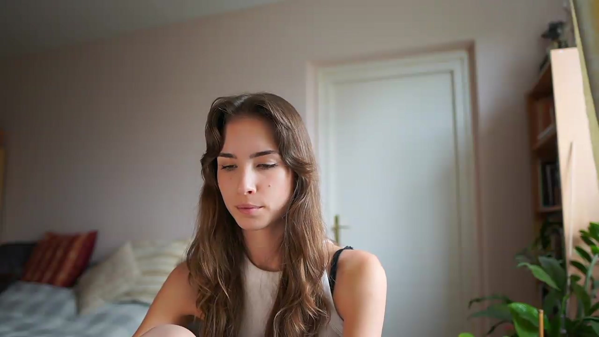 Gallery image thumbnail from Shy_jane's myfreecams stream on, 07/13/2026, 10:27 image 18 of 20