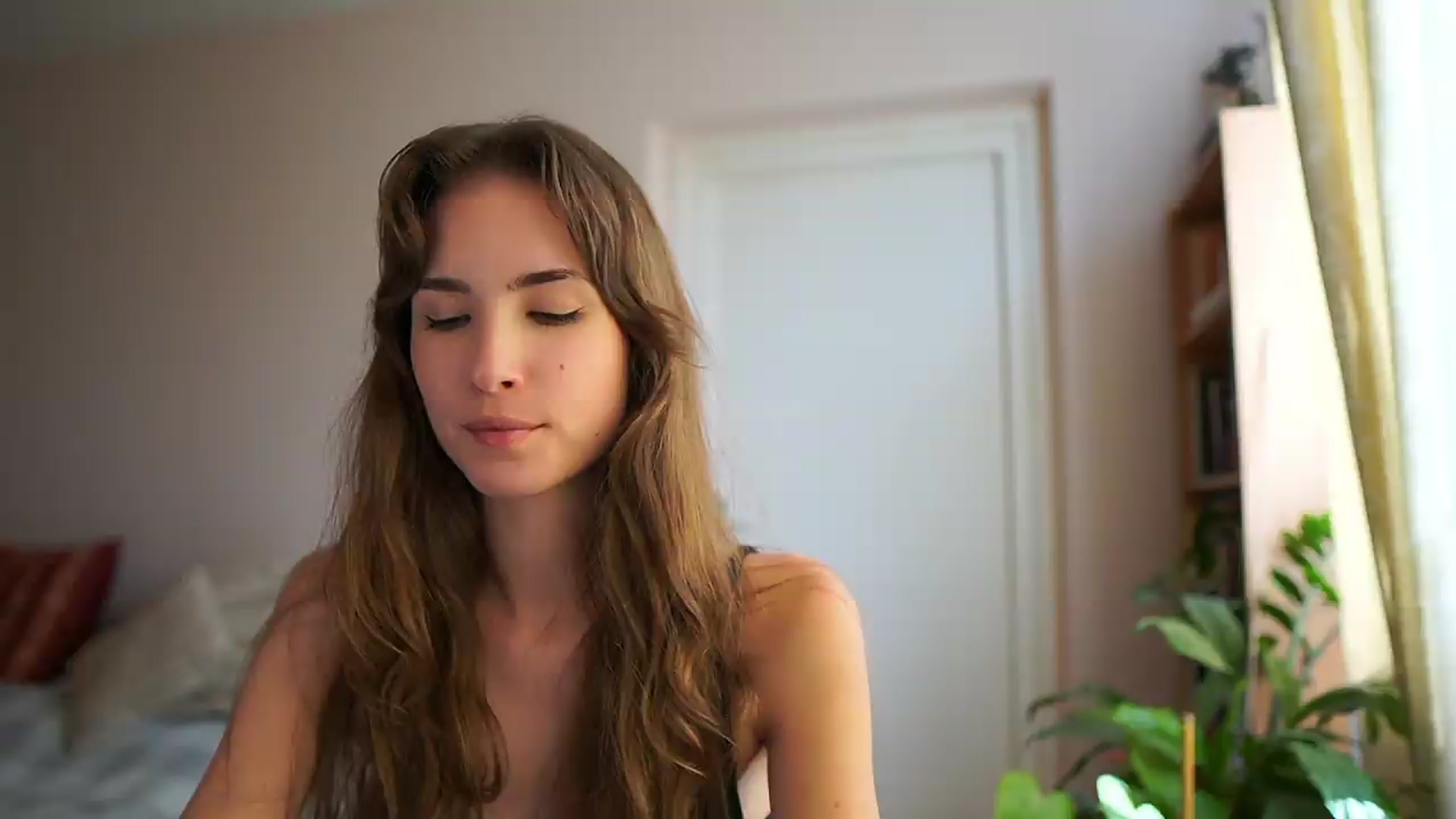 Gallery image thumbnail from Shy_jane's myfreecams stream on, 07/13/2026, 14:27 image 5 of 20