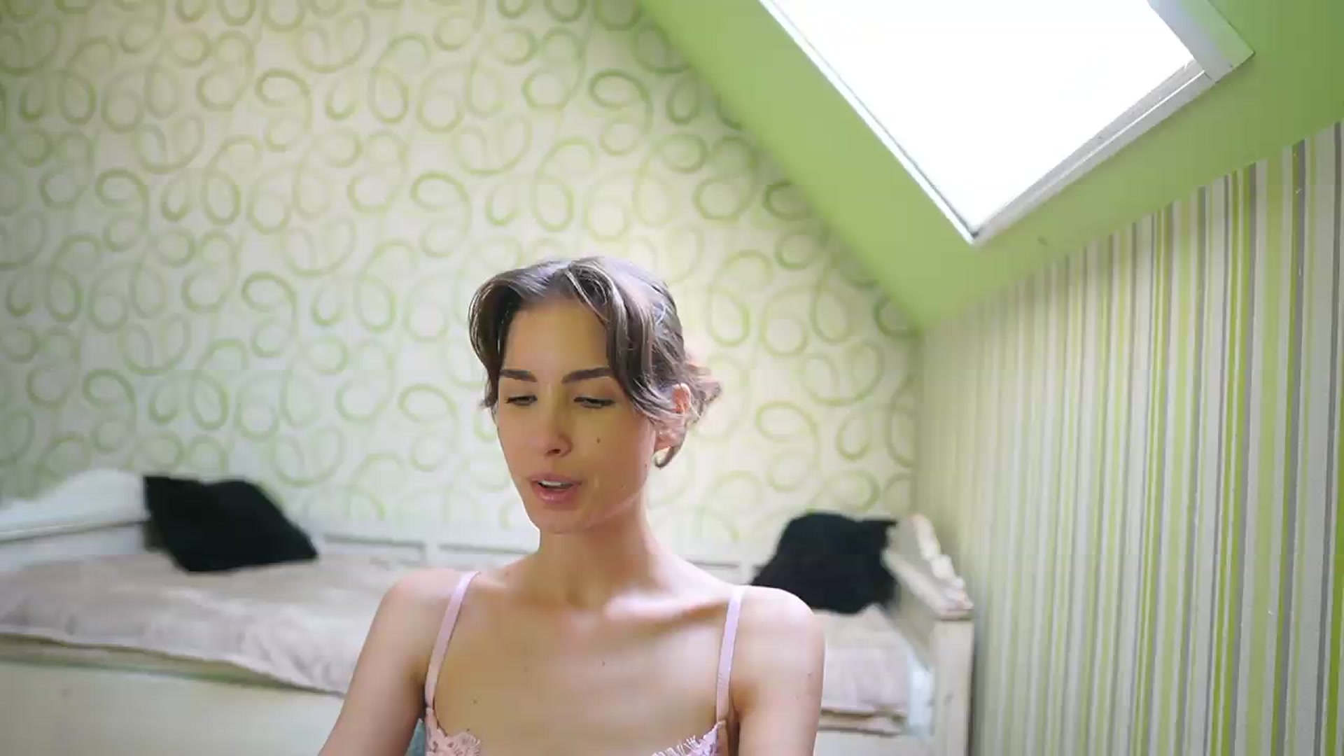 Gallery image thumbnail from Shy_jane's myfreecams stream on, 07/15/2026, 16:20 image 7 of 20