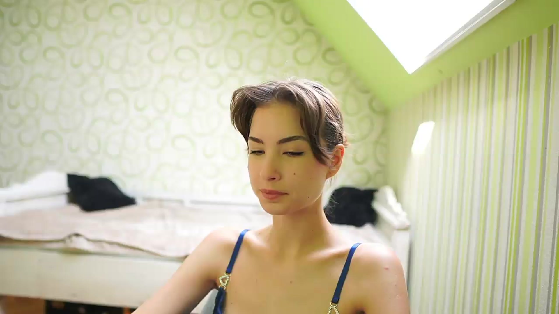 Gallery image thumbnail from Shy_jane's myfreecams stream on, 07/16/2026, 09:08 image 5 of 20