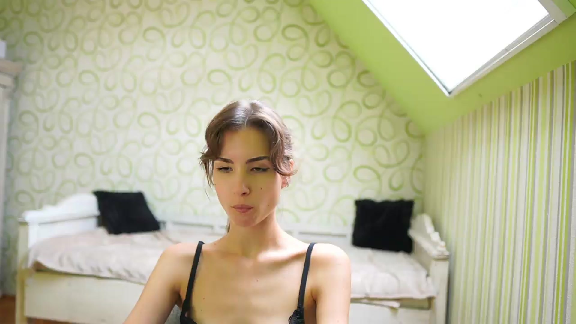 Gallery image thumbnail from Shy_jane's myfreecams stream on, 07/21/2026, 10:16 image 10 of 20