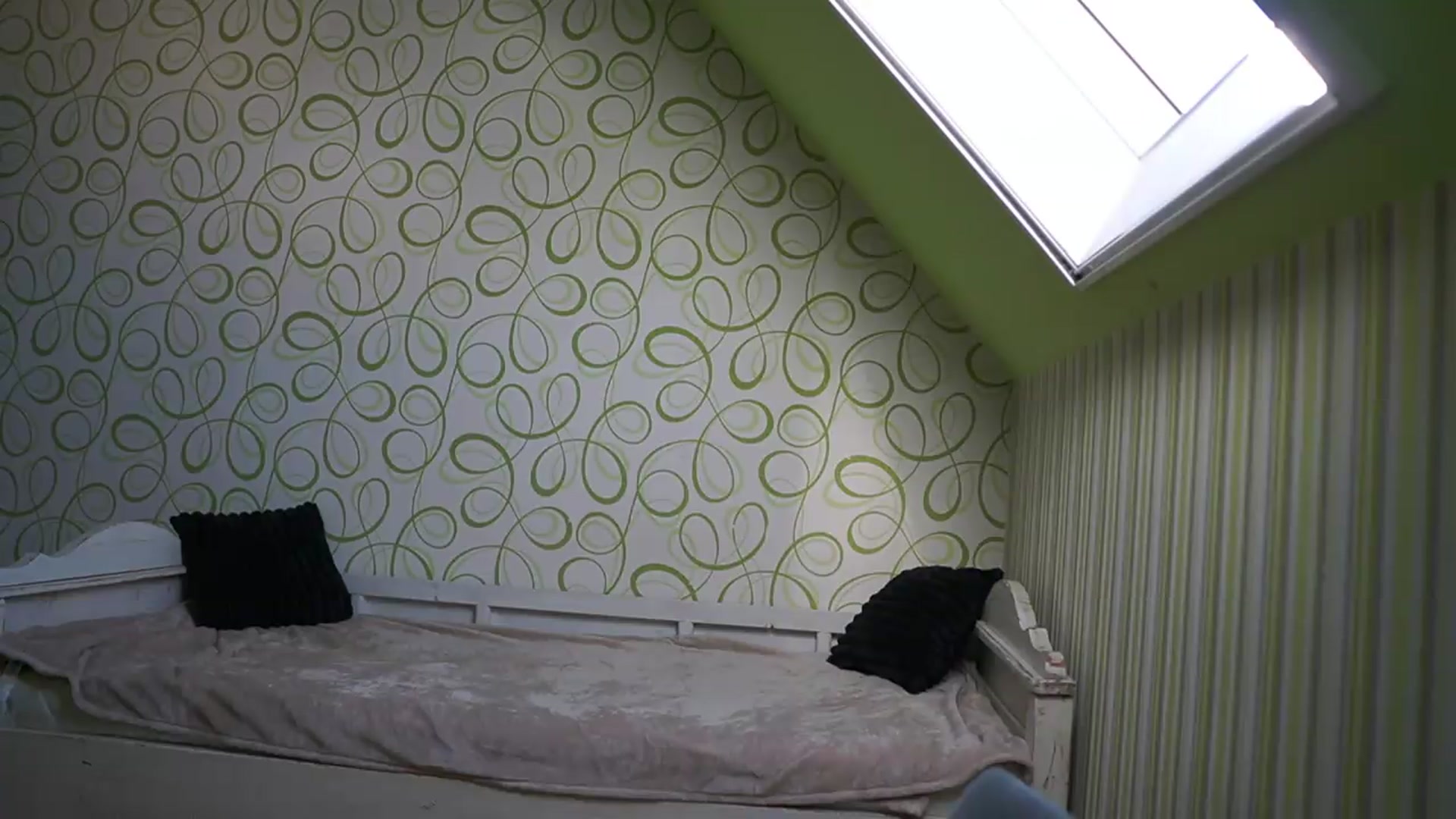 Gallery image thumbnail from Shy_jane's myfreecams stream on, 07/30/2026, 15:08 image 16 of 20