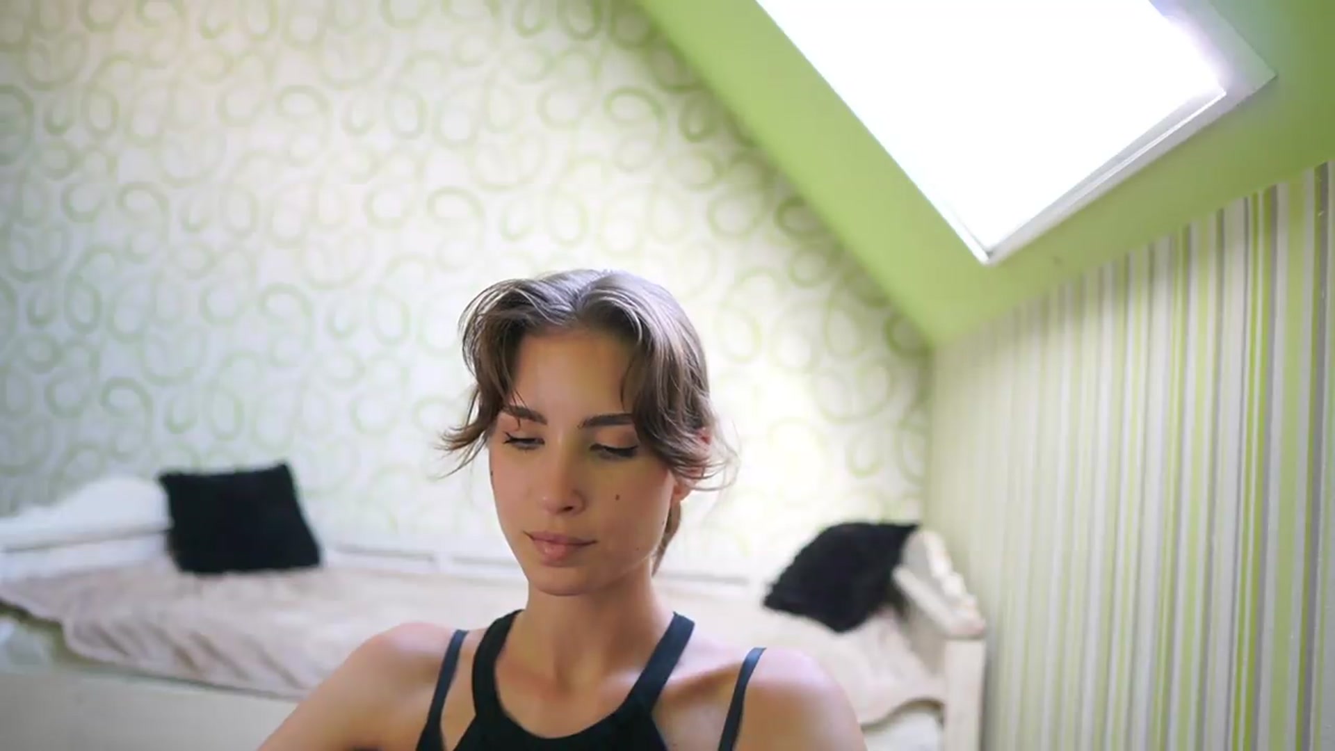 Gallery image thumbnail from Shy_jane's myfreecams stream on, 07/30/2026, 15:08 image 13 of 20