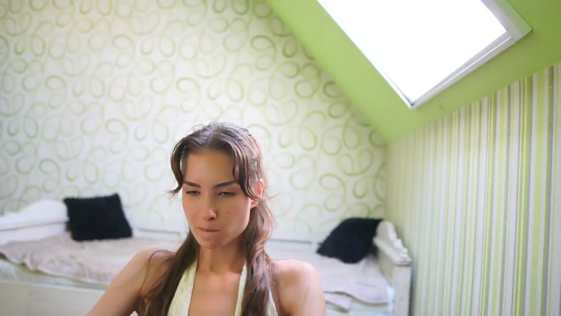Gallery image thumbnail from Shy_jane's myfreecams stream on, 07/31/2026, 11:45 image 3 of 20