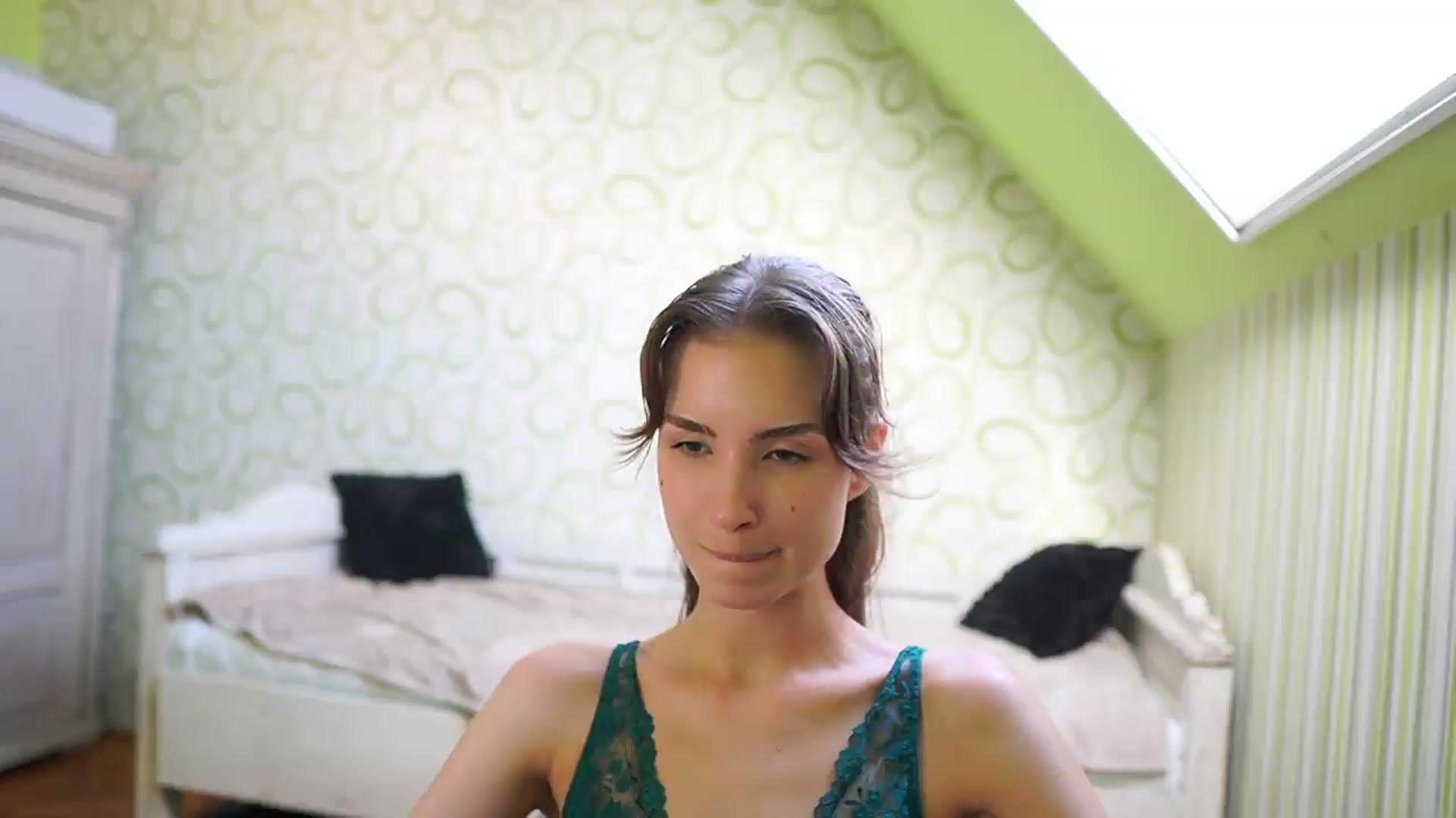 Gallery image thumbnail from Shy_jane's myfreecams stream on, 07/31/2026, 14:49 image 13 of 20