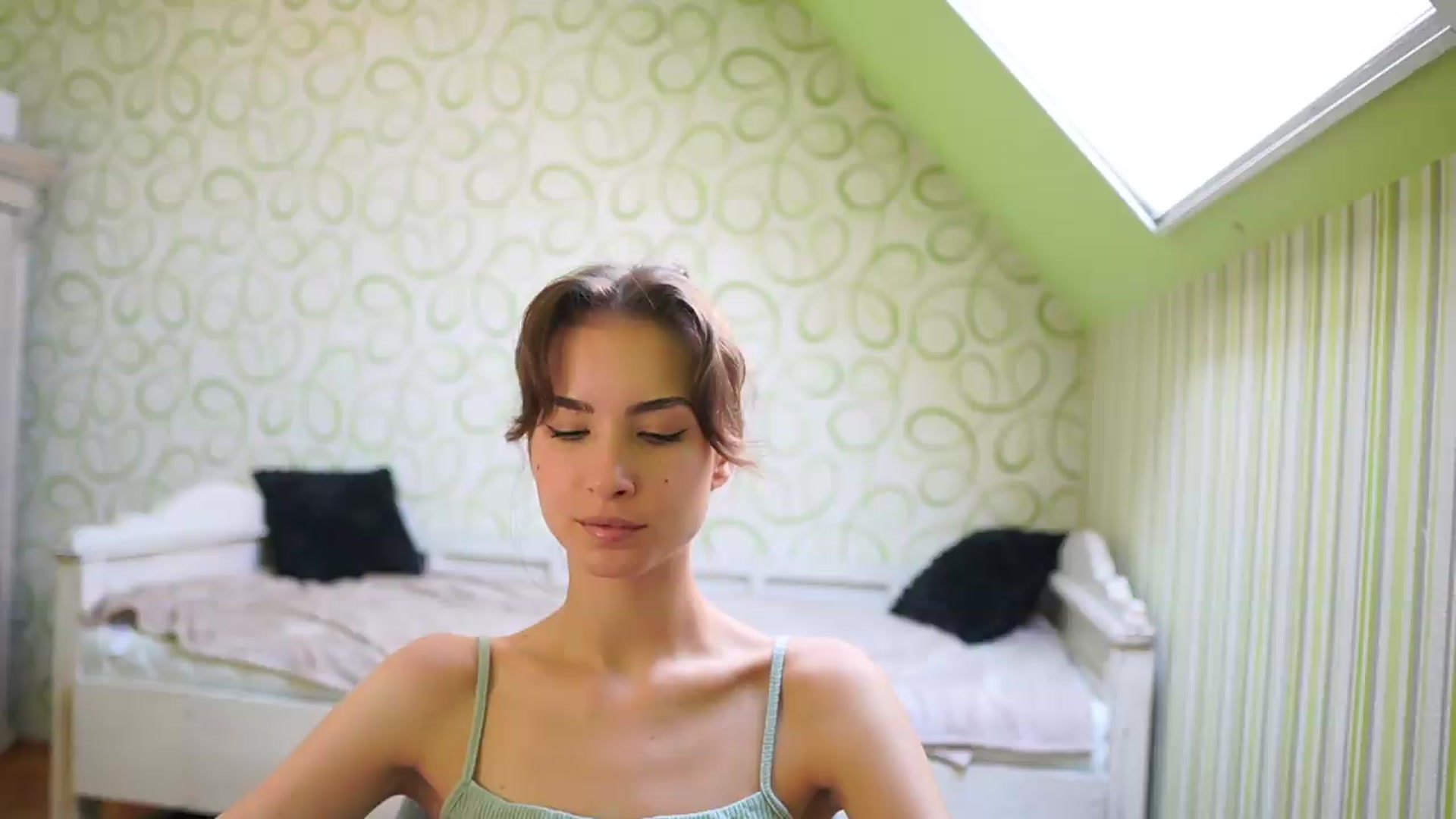 Gallery image thumbnail from Shy_jane's myfreecams stream on, 08/02/2026, 09:19 image 15 of 20