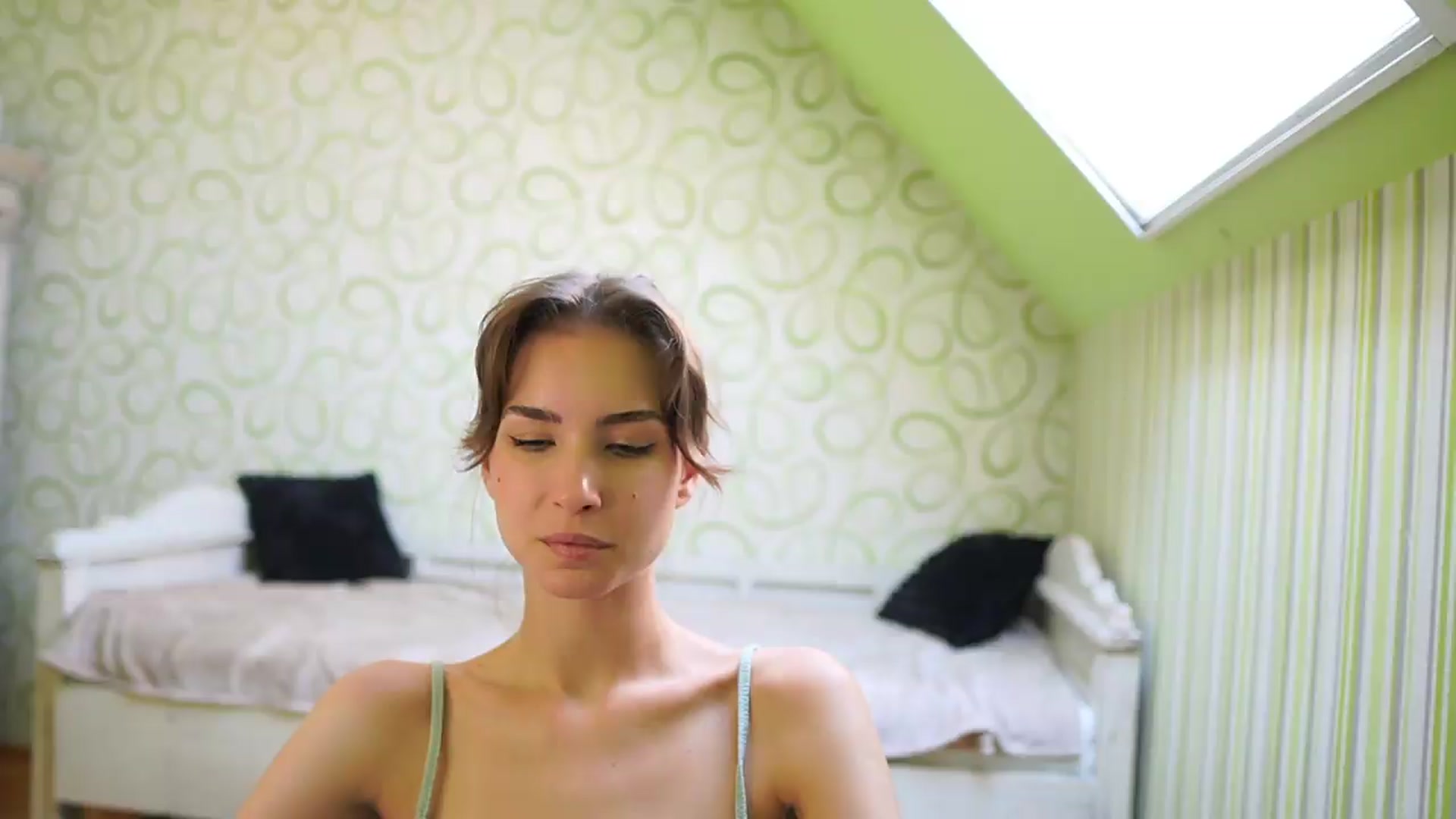 Gallery image thumbnail from Shy_jane's myfreecams stream on, 08/02/2026, 10:32 image 12 of 20