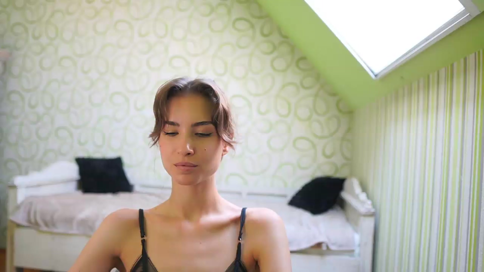 Gallery image thumbnail from Shy_jane's myfreecams stream on, 08/02/2026, 11:02 image 10 of 20