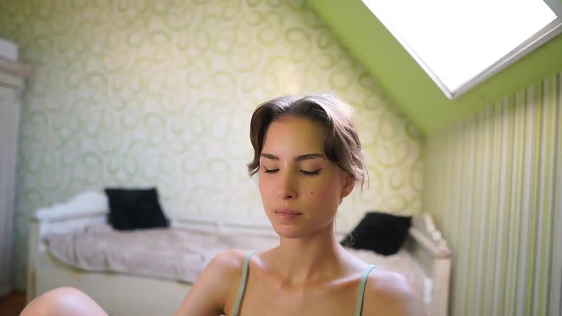 Gallery image thumbnail from Shy_jane's myfreecams stream on, 08/02/2026, 16:52 image 17 of 20