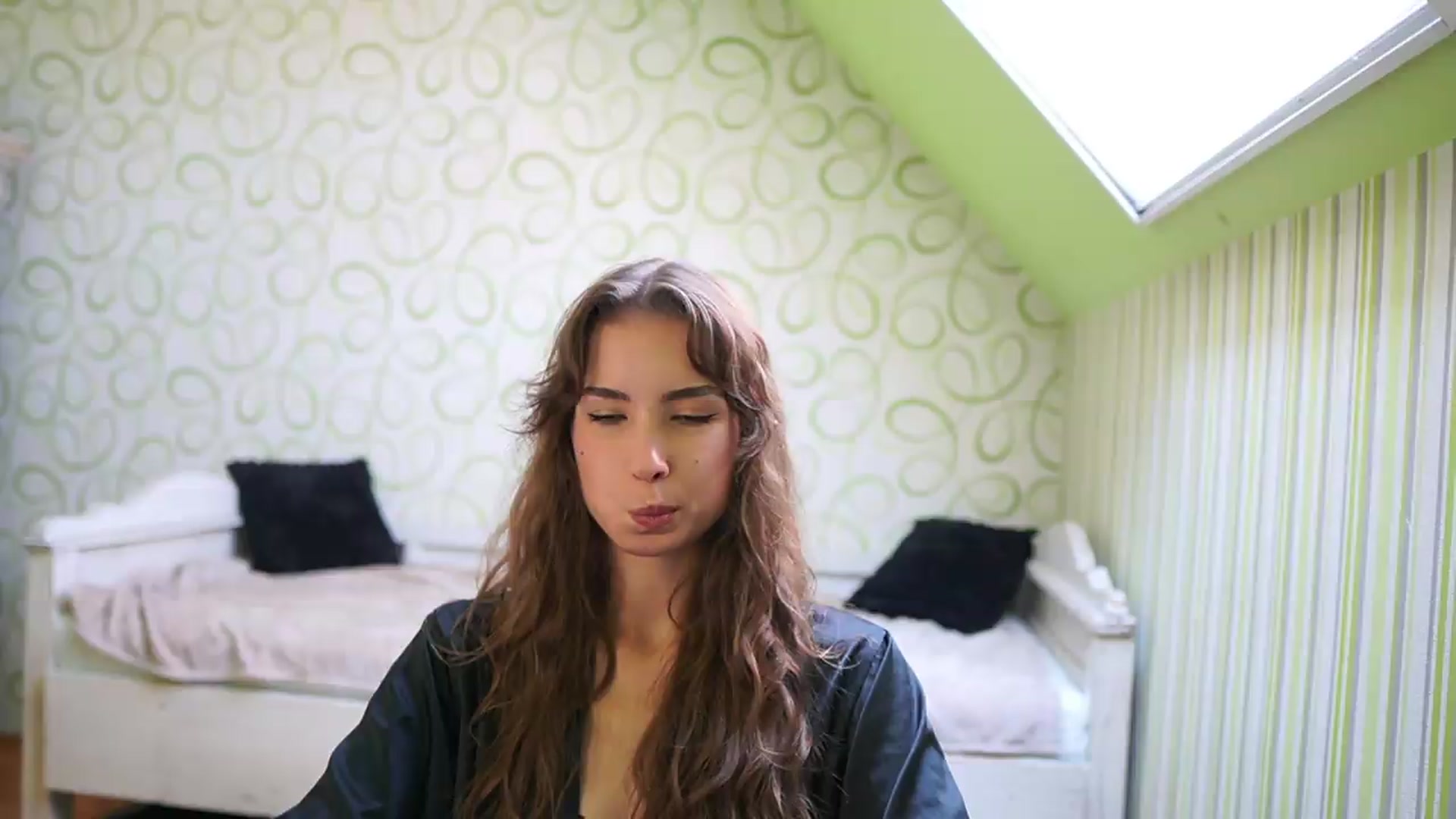 Gallery image thumbnail from Shy_jane's myfreecams stream on, 08/03/2026, 11:01 image 1 of 20