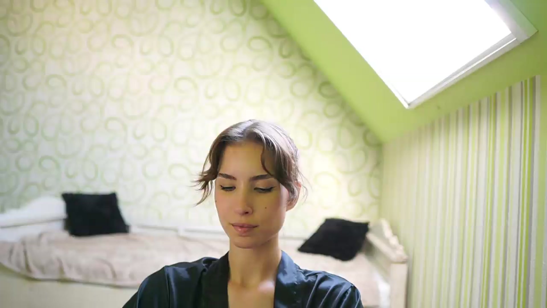 Gallery image thumbnail from Shy_jane's myfreecams stream on, 08/03/2026, 15:39 image 5 of 20