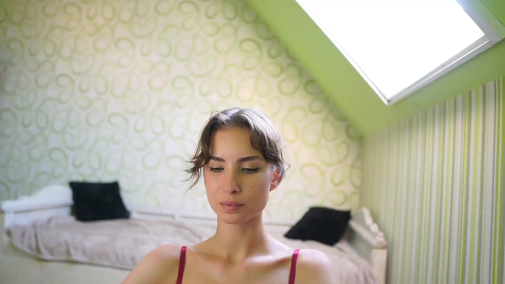 Gallery image thumbnail from Shy_jane's myfreecams stream on, 08/03/2026, 16:49 image 15 of 20
