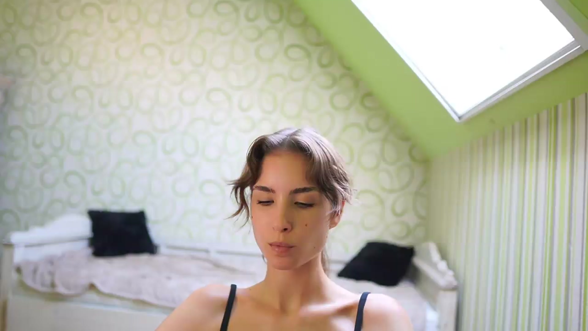 Gallery image thumbnail from Shy_jane's myfreecams stream on, 08/05/2026, 11:56 image 6 of 20