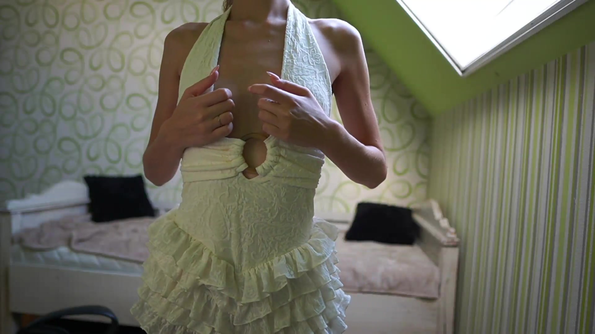 Gallery image thumbnail from Shy_jane's myfreecams stream on, 08/05/2026, 15:20 image 14 of 20