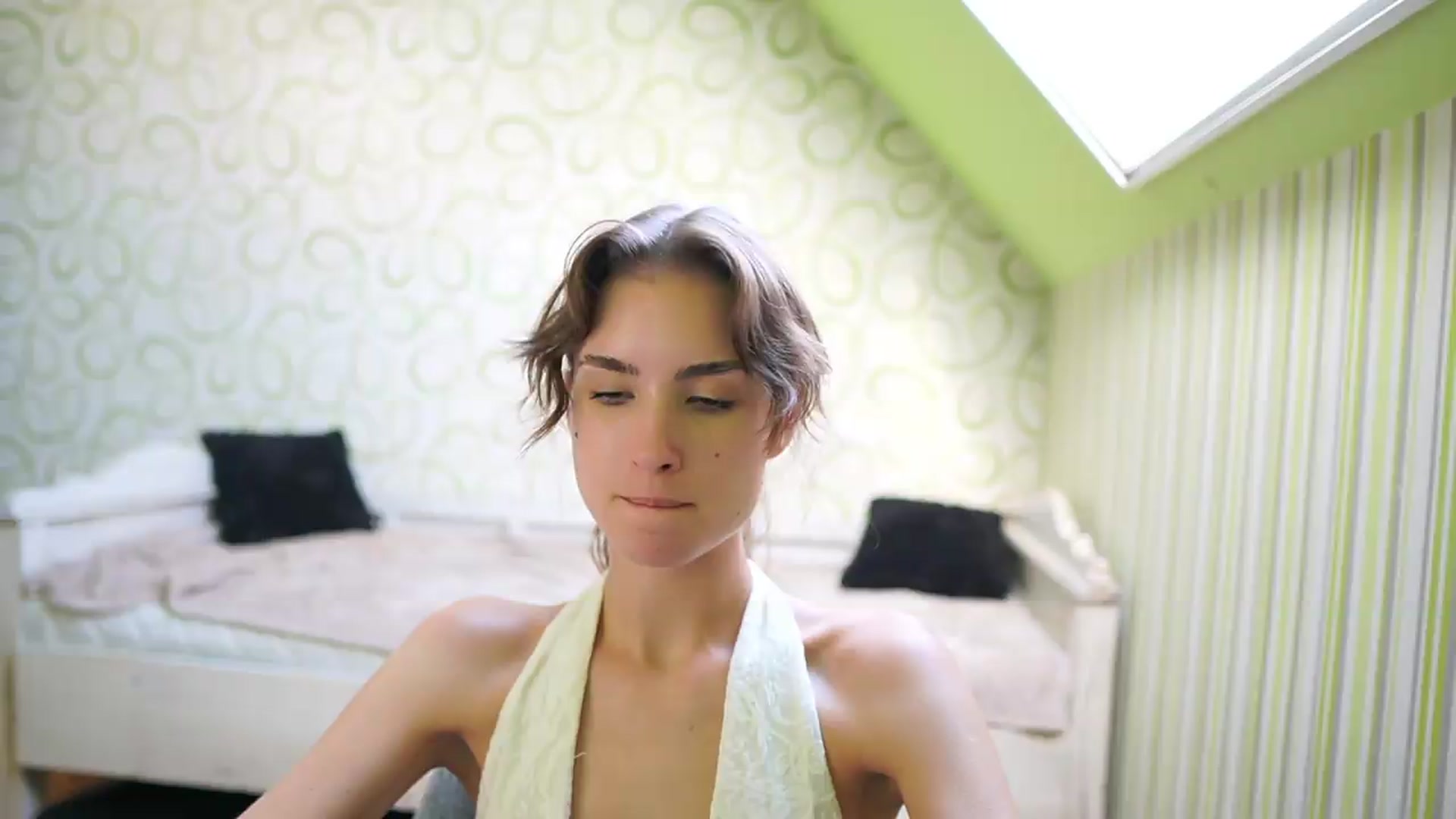 Gallery image thumbnail from Shy_jane's myfreecams stream on, 08/05/2026, 15:20 image 1 of 20