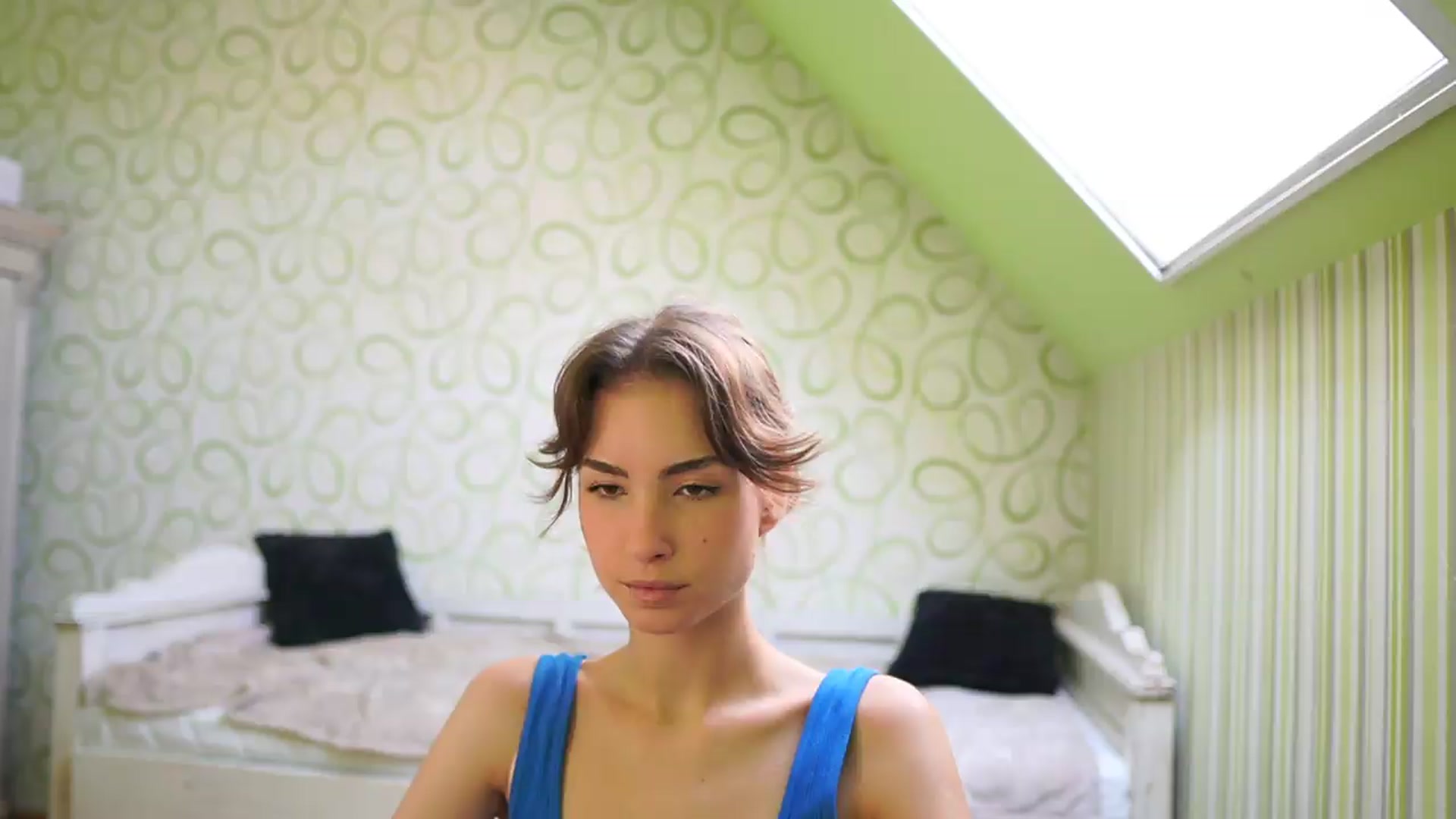 Gallery image thumbnail from Shy_jane's myfreecams stream on, 08/08/2026, 08:35 image 10 of 20