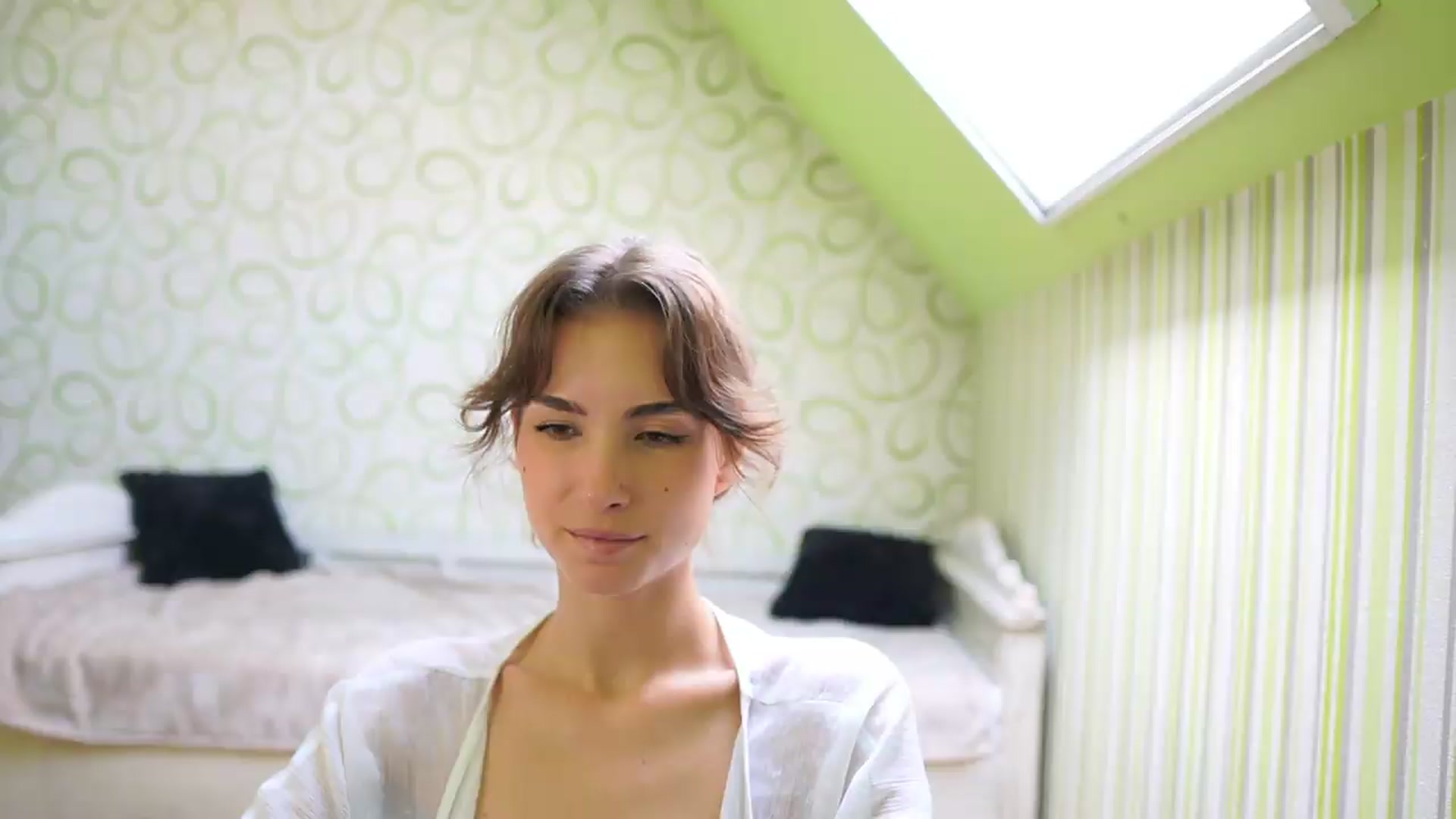 Gallery image thumbnail from Shy_jane's myfreecams stream on, 08/08/2026, 11:07 image 15 of 20