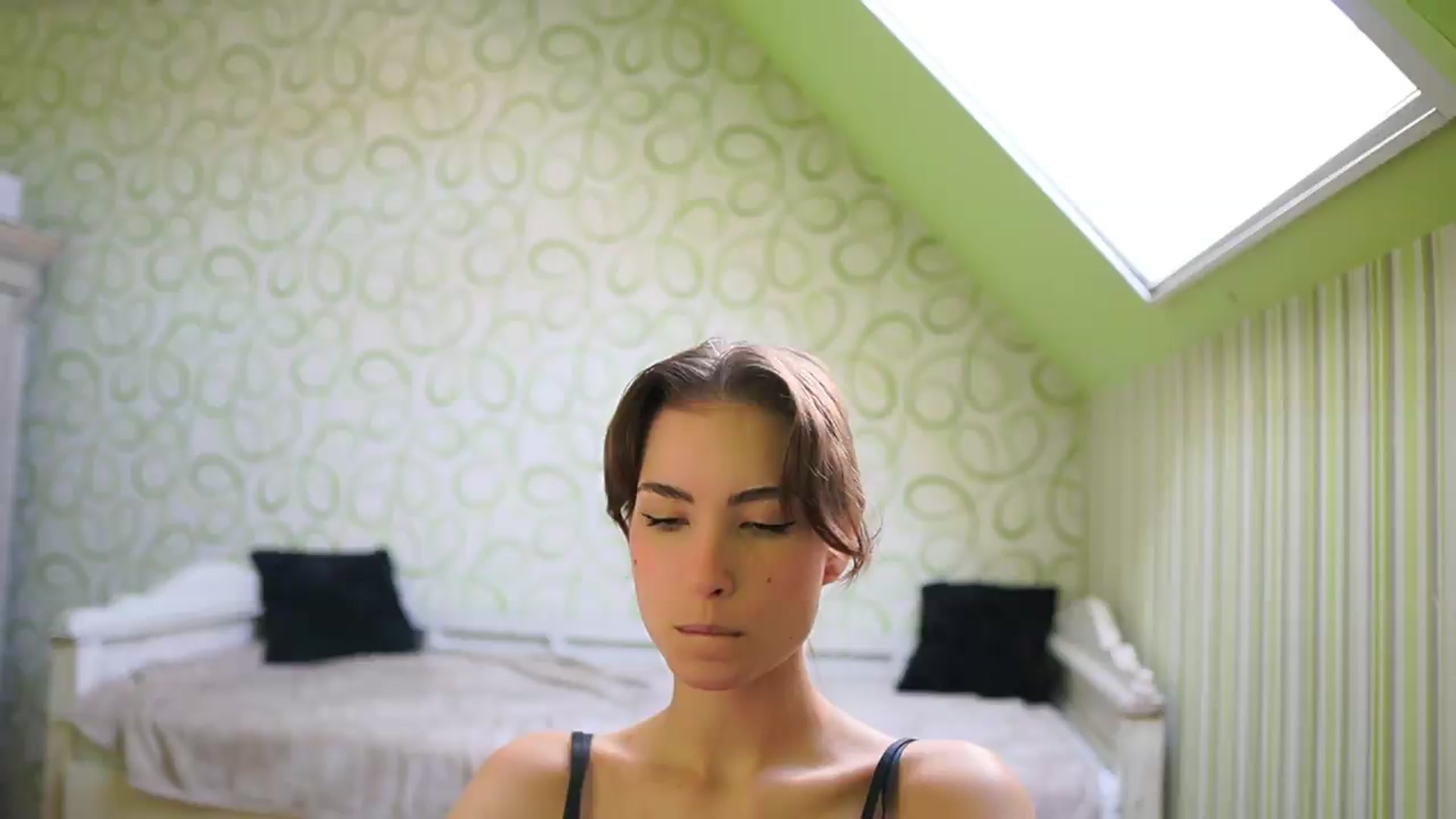 Gallery image thumbnail from Shy_jane's myfreecams stream on, 08/12/2026, 08:29 image 5 of 20