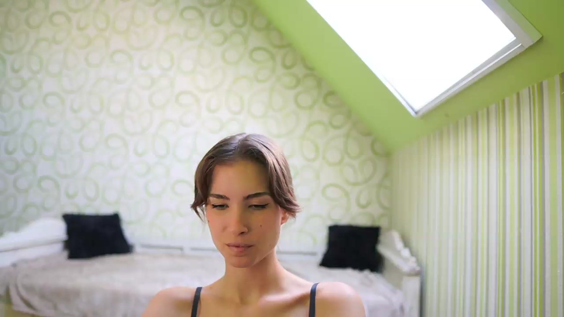 Gallery image thumbnail from Shy_jane's myfreecams stream on, 08/12/2026, 11:00 image 8 of 20