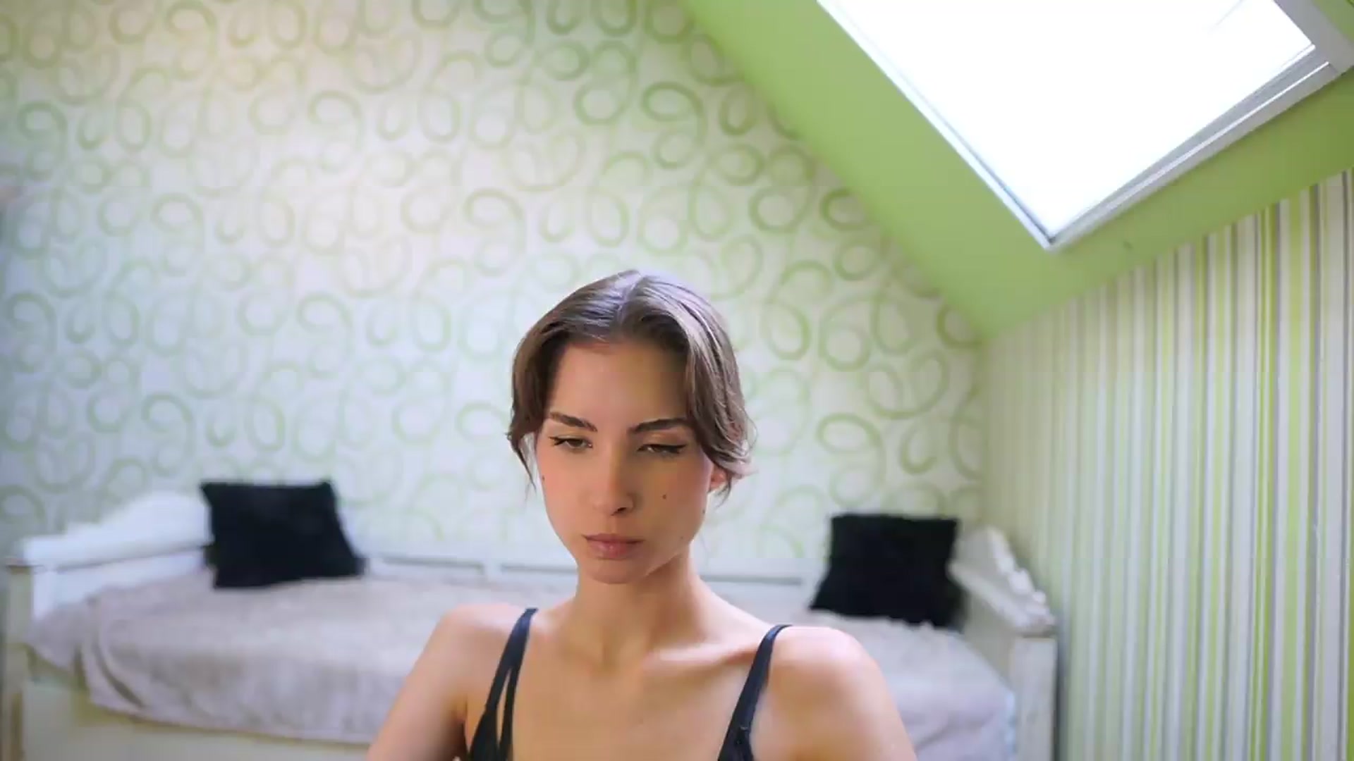 Gallery image thumbnail from Shy_jane's myfreecams stream on, 08/12/2026, 12:09 image 5 of 20