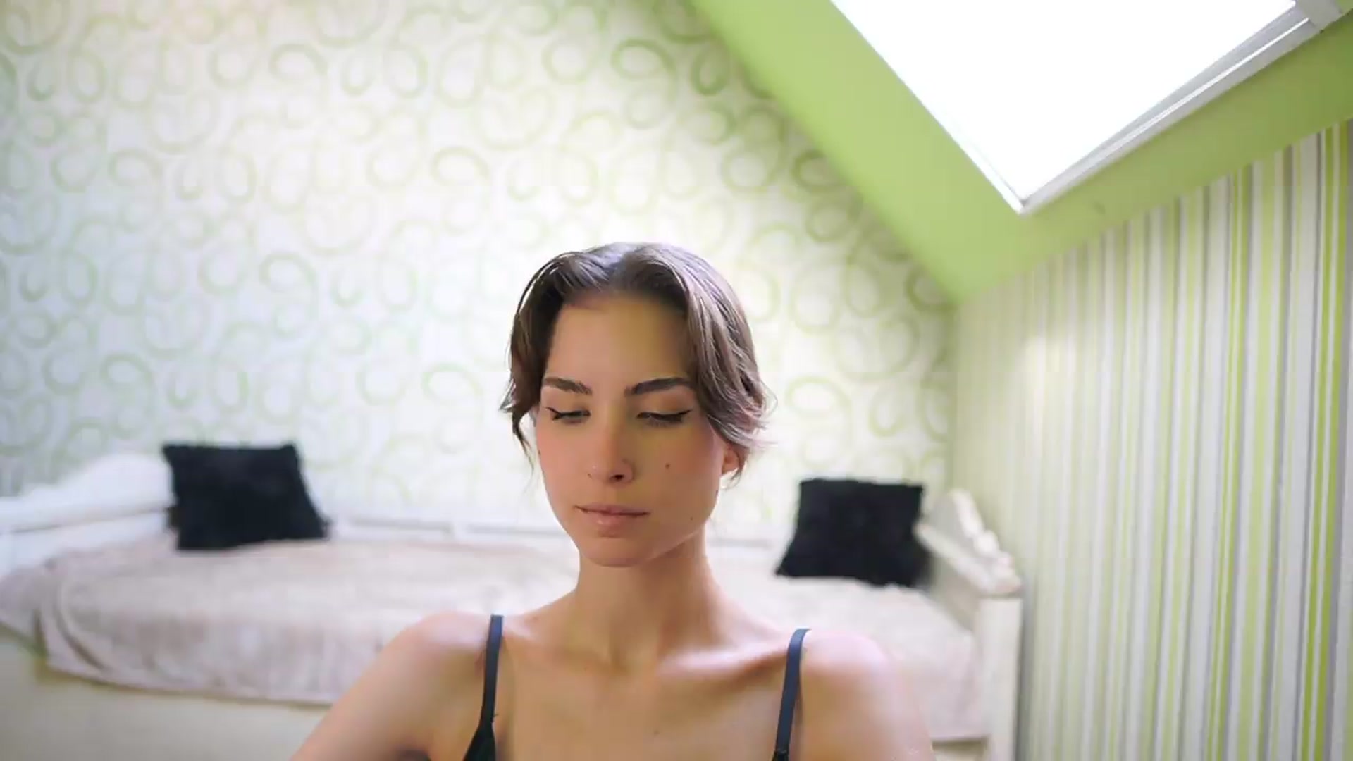 Gallery image thumbnail from Shy_jane's myfreecams stream on, 08/12/2026, 14:58 image 1 of 20