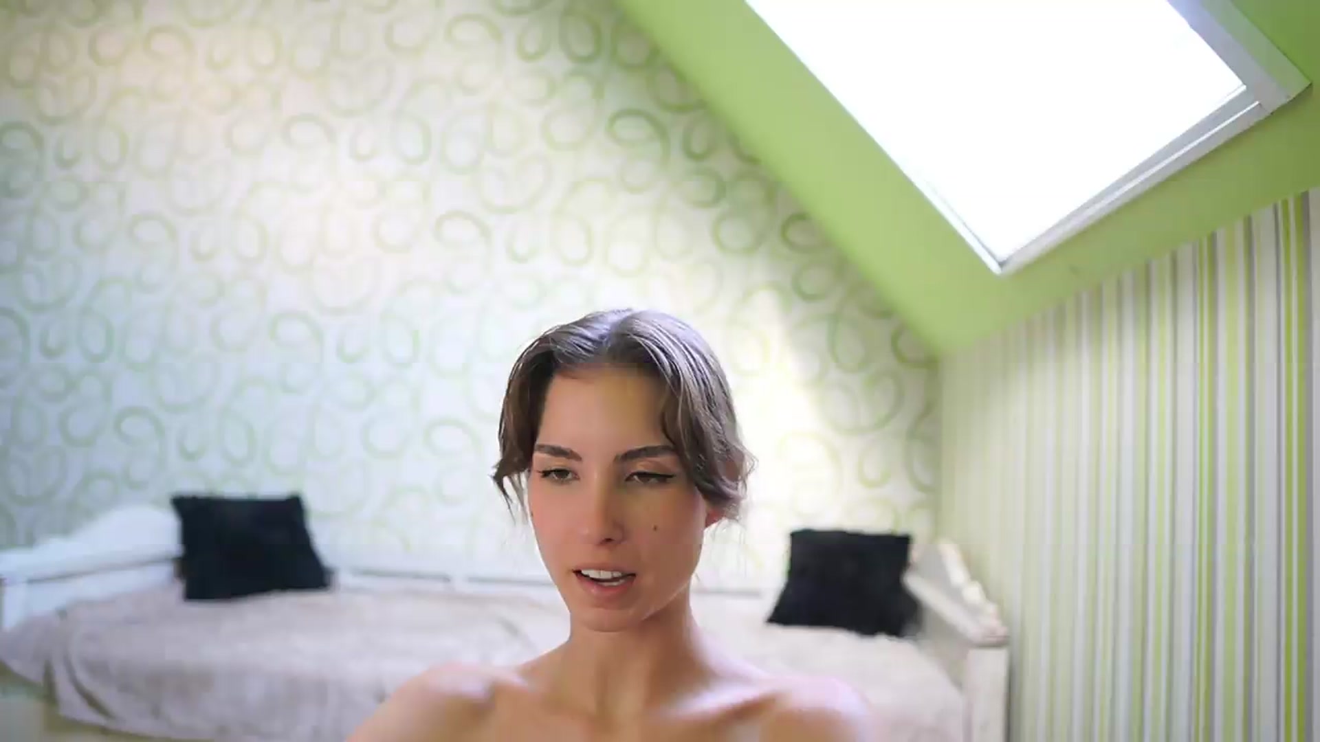 Gallery image thumbnail from Shy_jane's myfreecams stream on, 08/12/2026, 16:02 image 1 of 20
