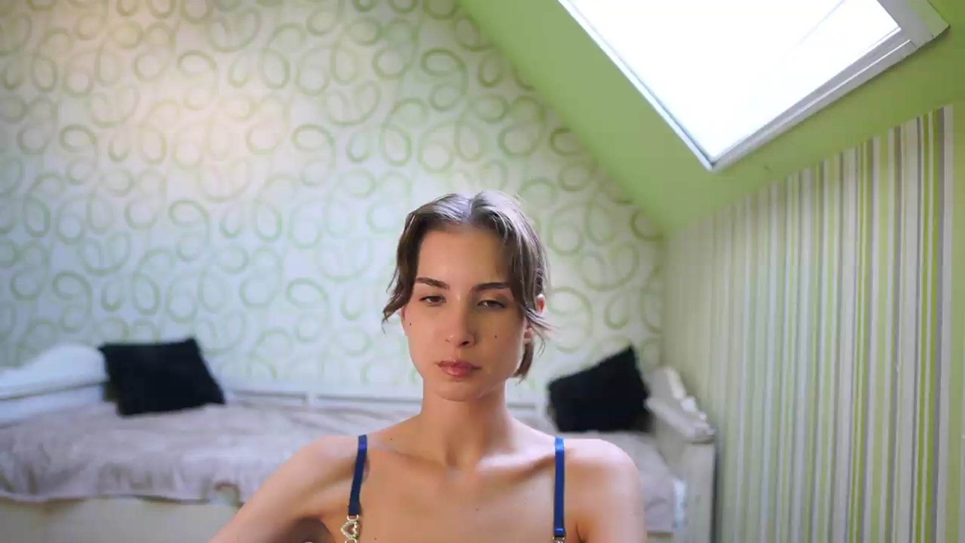 Gallery image thumbnail from Shy_jane's myfreecams stream on, 08/16/2026, 16:10 image 12 of 20