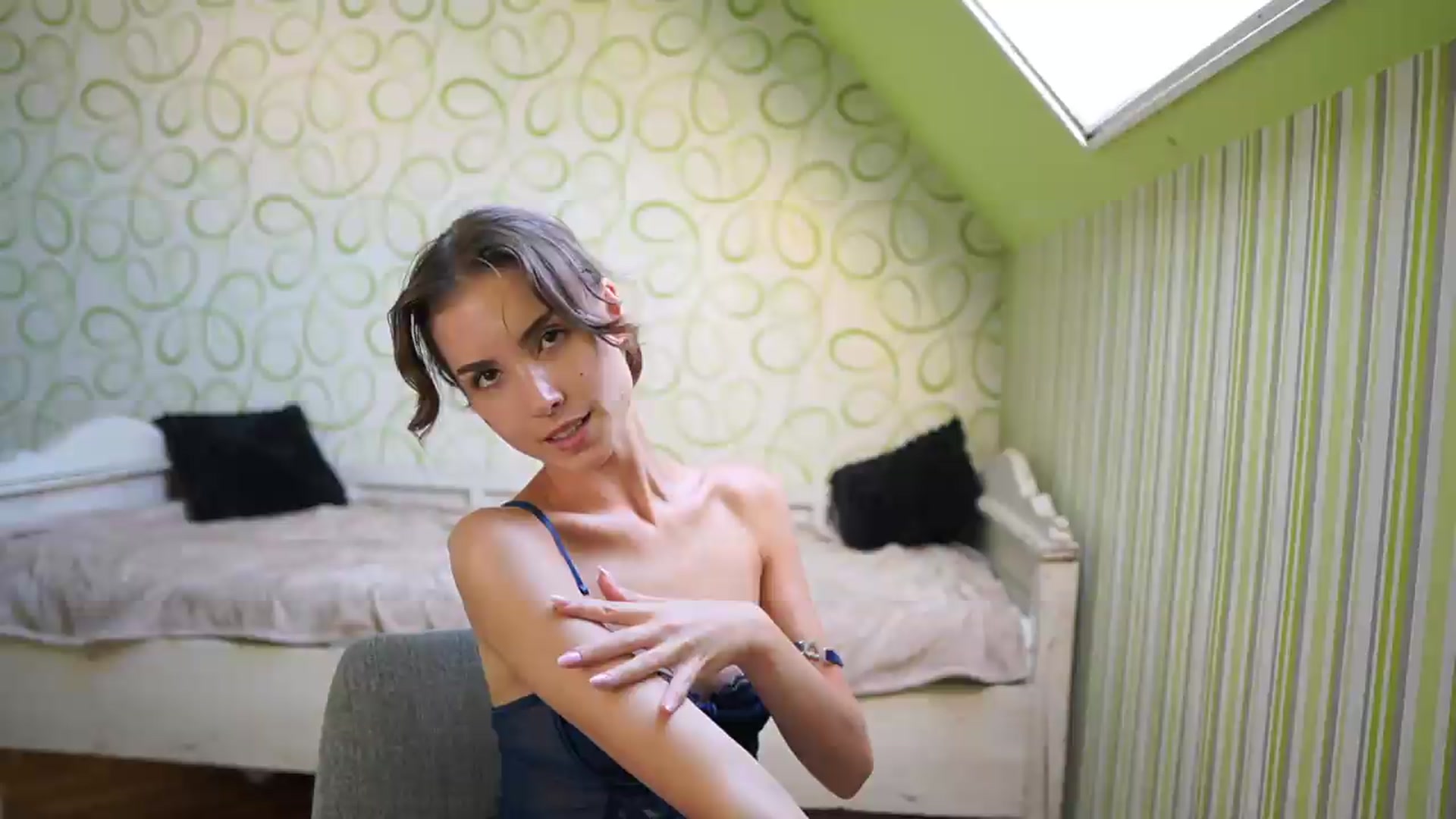 Gallery image thumbnail from Shy_jane's myfreecams stream on, 08/16/2026, 16:45 image 19 of 20