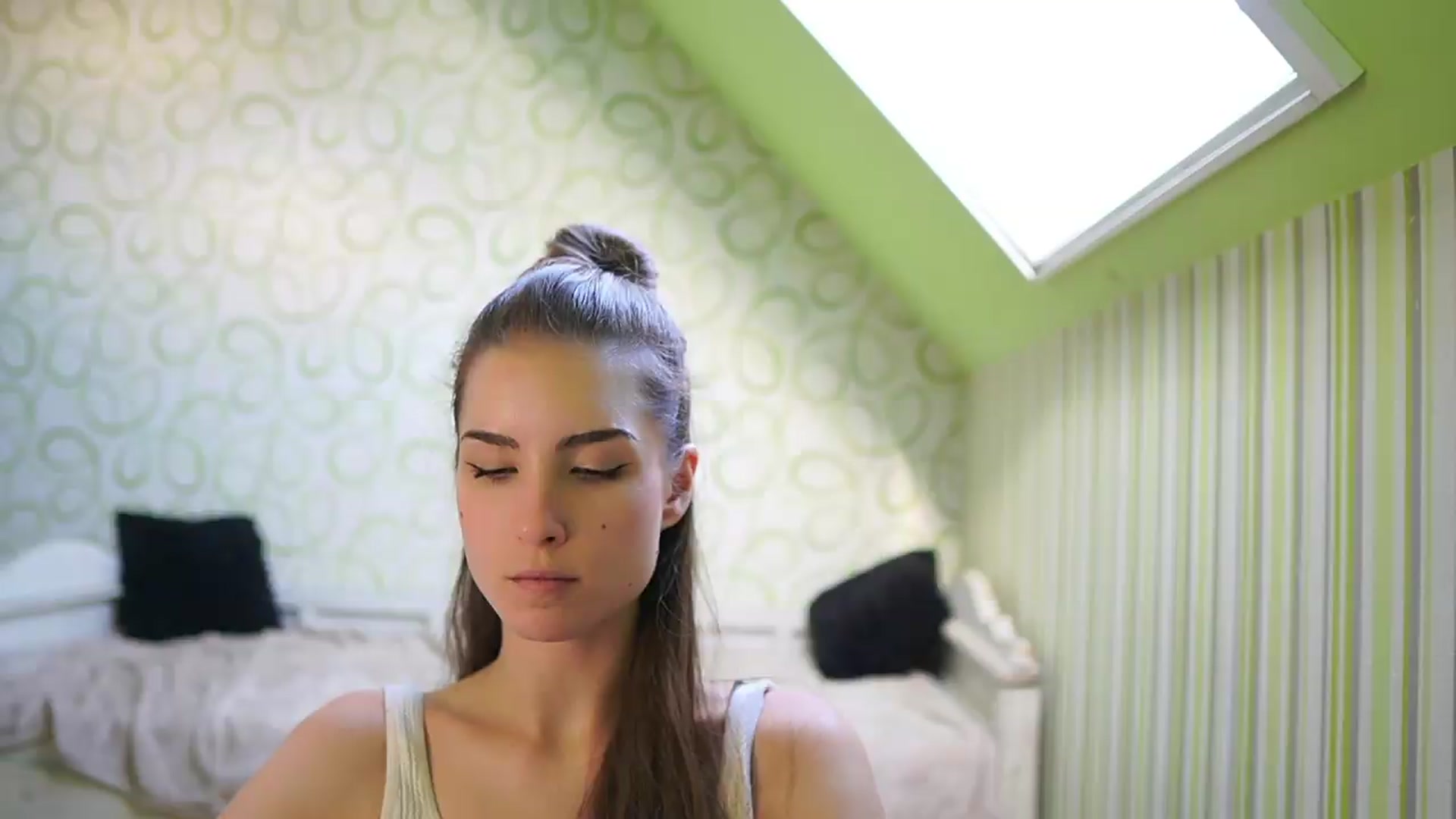 Gallery image thumbnail from Shy_jane's myfreecams stream on, 08/23/2026, 15:27 image 3 of 20