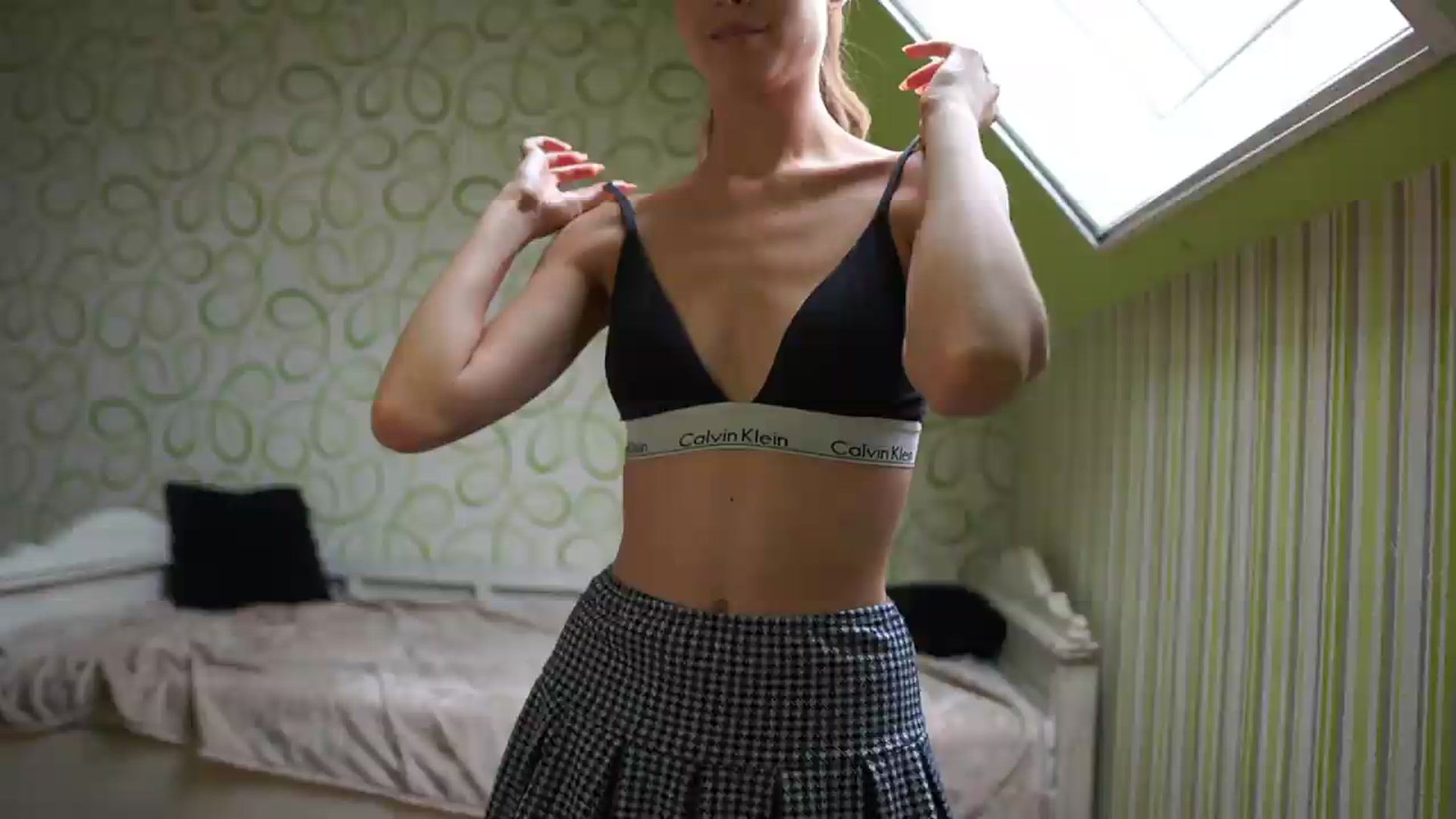 Gallery image thumbnail from Shy_jane's myfreecams stream on, 08/25/2026, 14:31 image 14 of 20