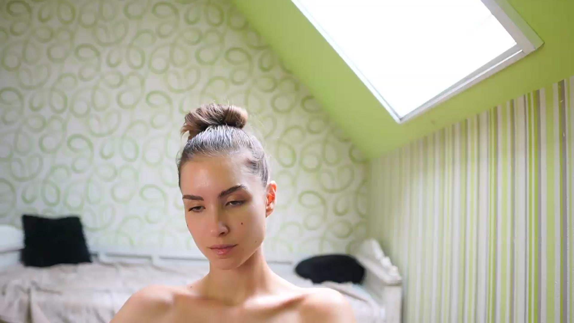 Gallery image thumbnail from Shy_jane's myfreecams stream on, 08/25/2026, 14:50 image 1 of 20
