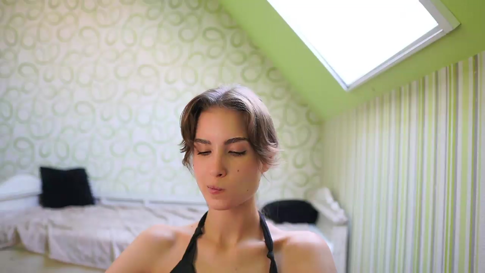 Gallery image thumbnail from Shy_jane's myfreecams stream on, 08/26/2026, 11:15 image 5 of 20