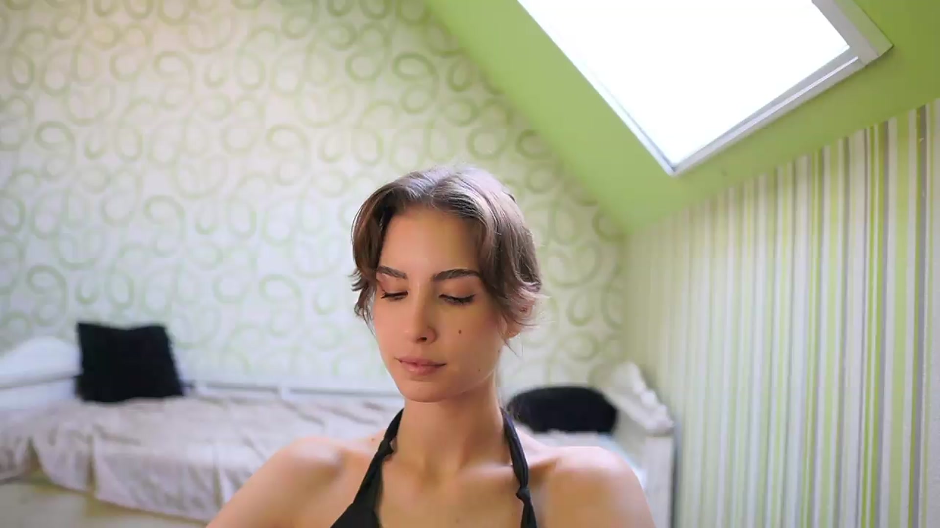 Gallery image thumbnail from Shy_jane's myfreecams stream on, 08/26/2026, 11:15 image 6 of 20