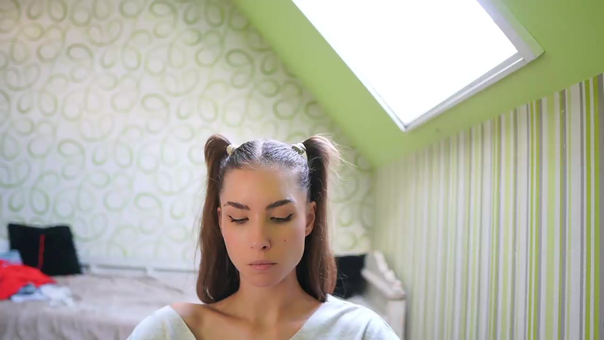 Gallery image thumbnail from Shy_jane's myfreecams stream on, 08/28/2026, 15:23 image 4 of 20