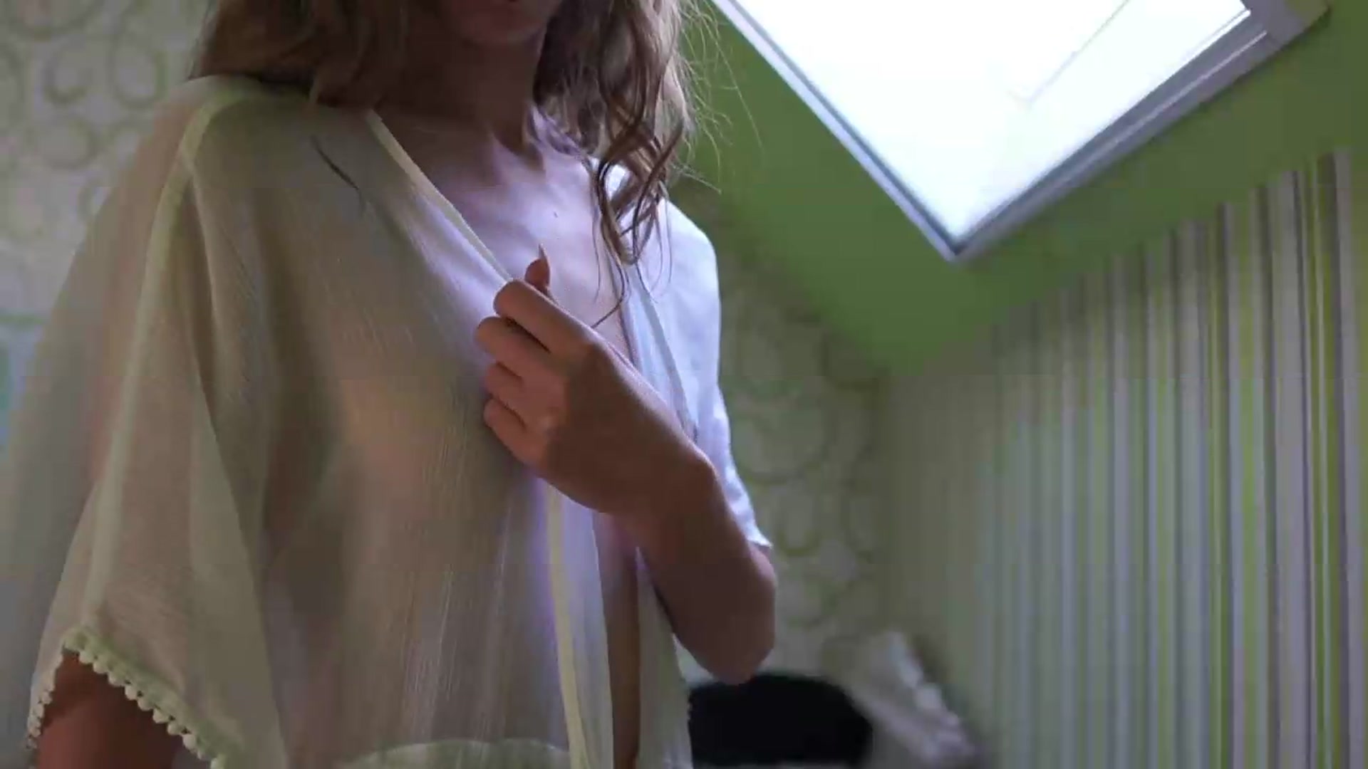 Gallery image thumbnail from Shy_jane's myfreecams stream on, 09/08/2026, 13:28 image 17 of 20