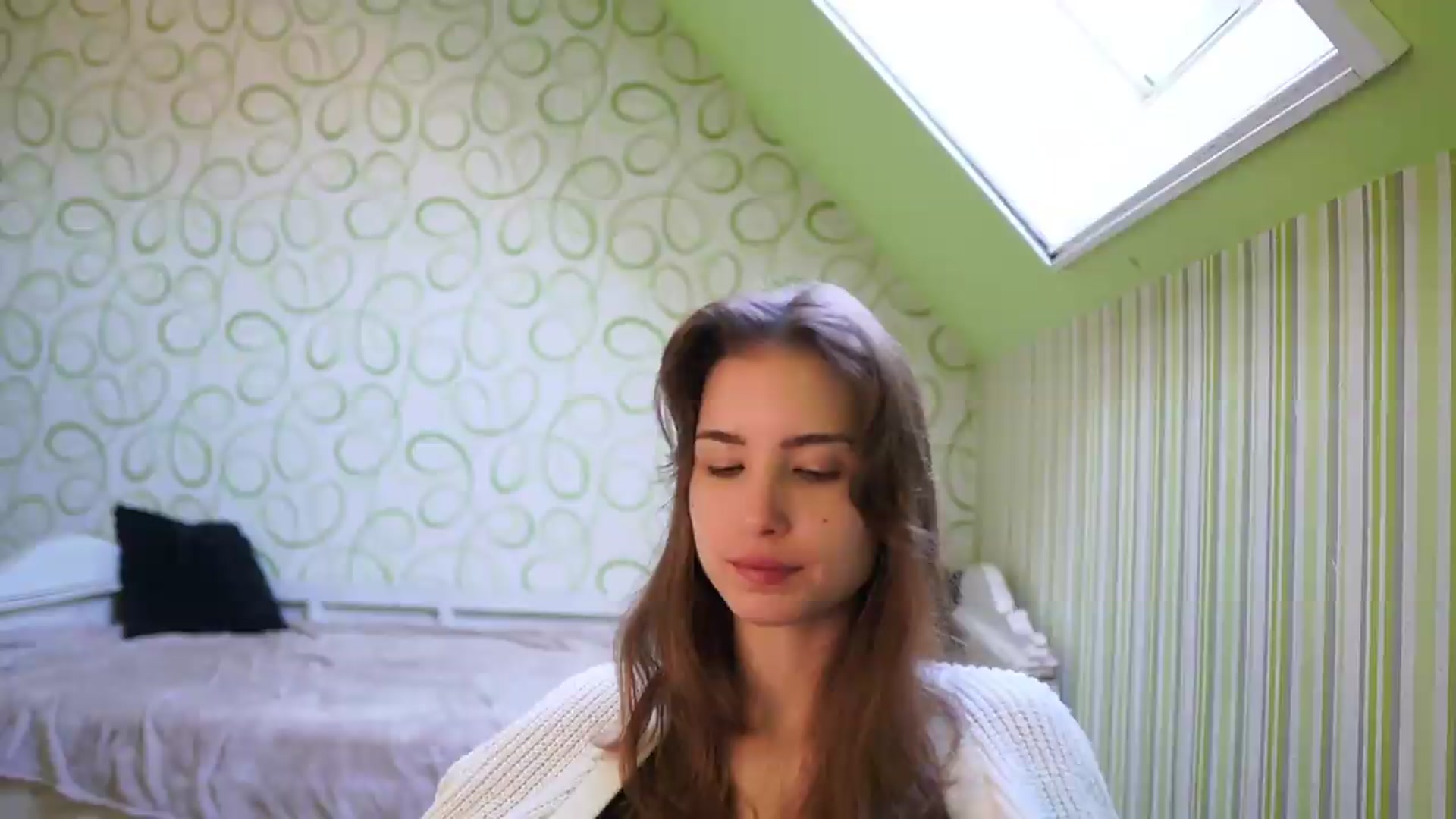 Gallery image thumbnail from Shy_jane's myfreecams stream on, 09/13/2026, 08:06 image 7 of 20
