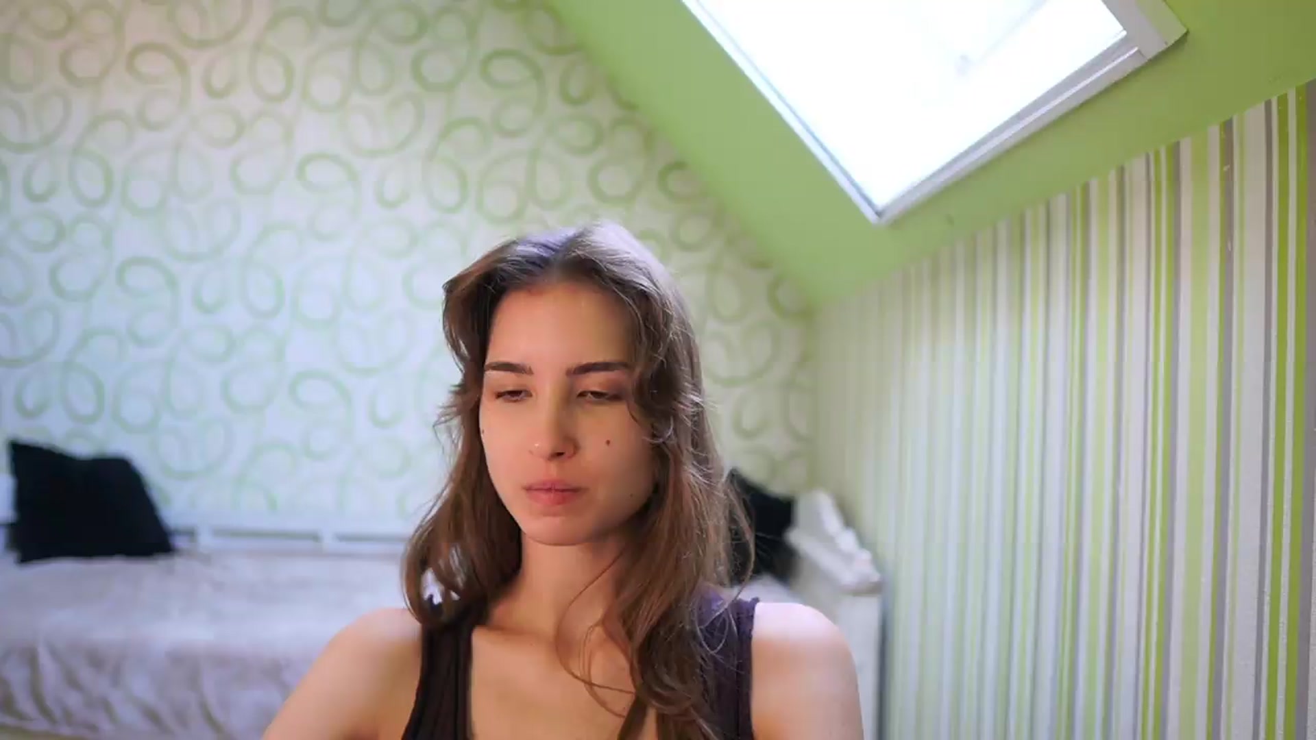 Gallery image thumbnail from Shy_jane's myfreecams stream on, 09/13/2026, 10:46 image 12 of 20