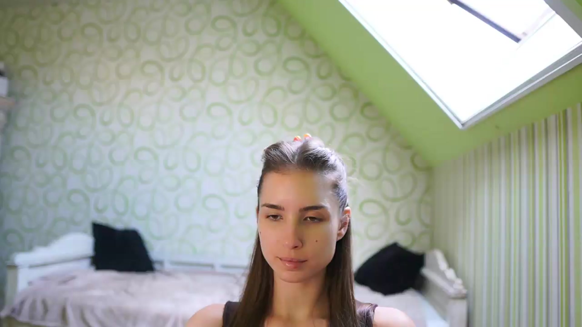 Gallery image thumbnail from Shy_jane's myfreecams stream on, 09/13/2026, 14:35 image 4 of 20