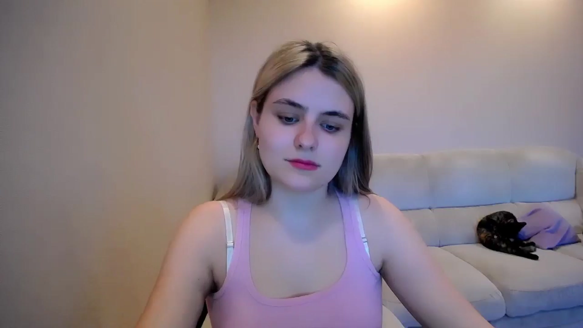 Gallery image thumbnail from Shy_shy_lily's myfreecams stream on, 04/26/2026, 16:19 image 4 of 20