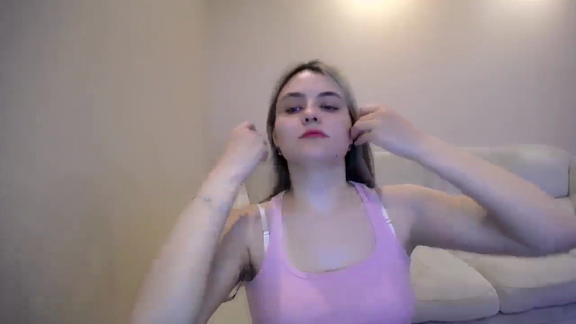 Gallery image thumbnail from Shy_shy_lily's myfreecams stream on, 04/26/2026, 16:19 image 17 of 20