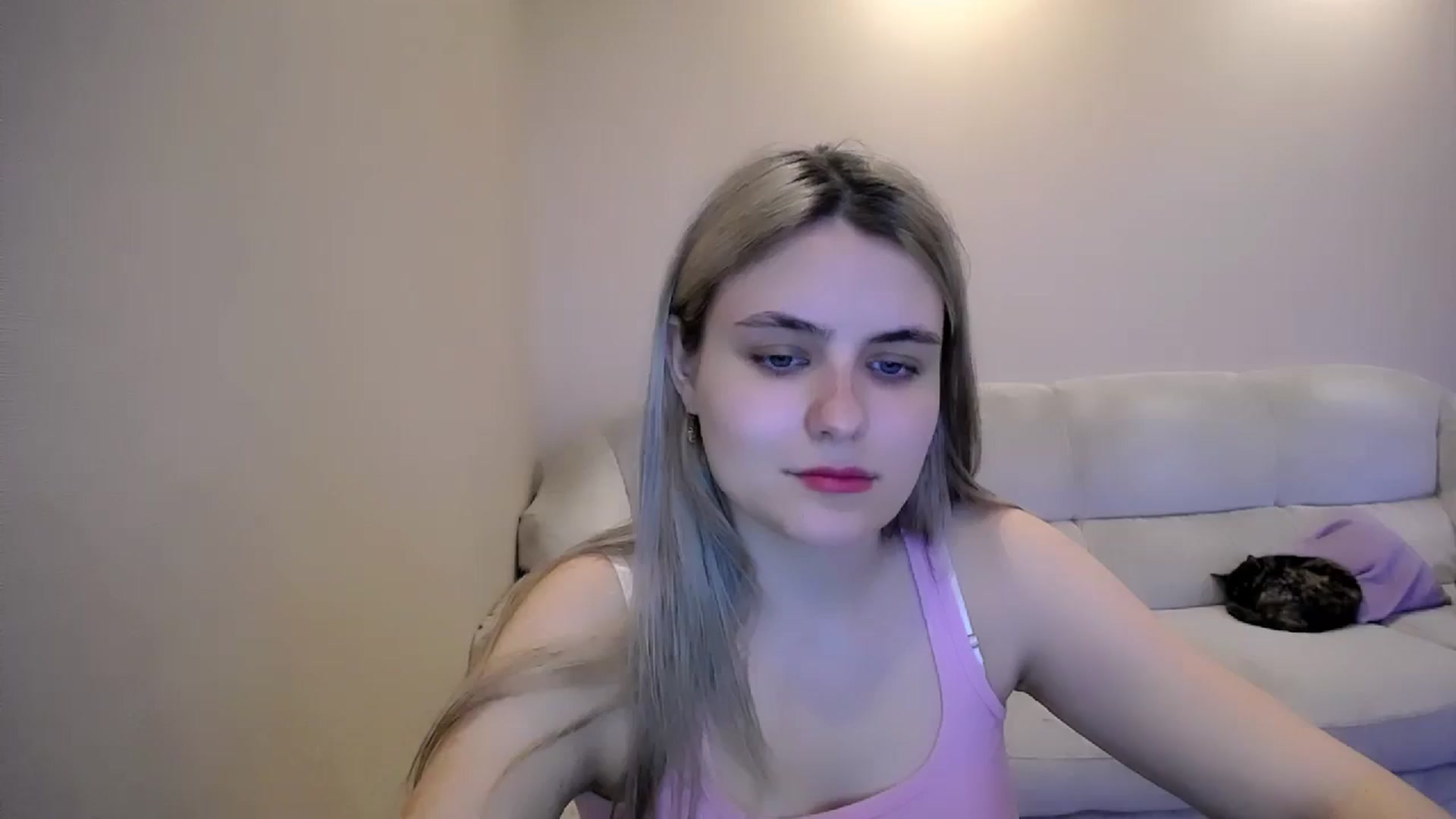Gallery image thumbnail from Shy_shy_lily's myfreecams stream on, 04/26/2026, 16:19 image 14 of 20