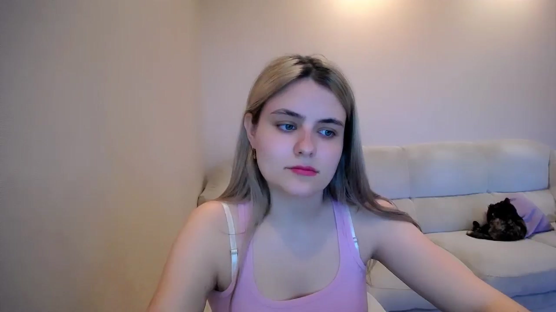 Gallery image thumbnail from Shy_shy_lily's myfreecams stream on, 04/26/2026, 16:19 image 6 of 20