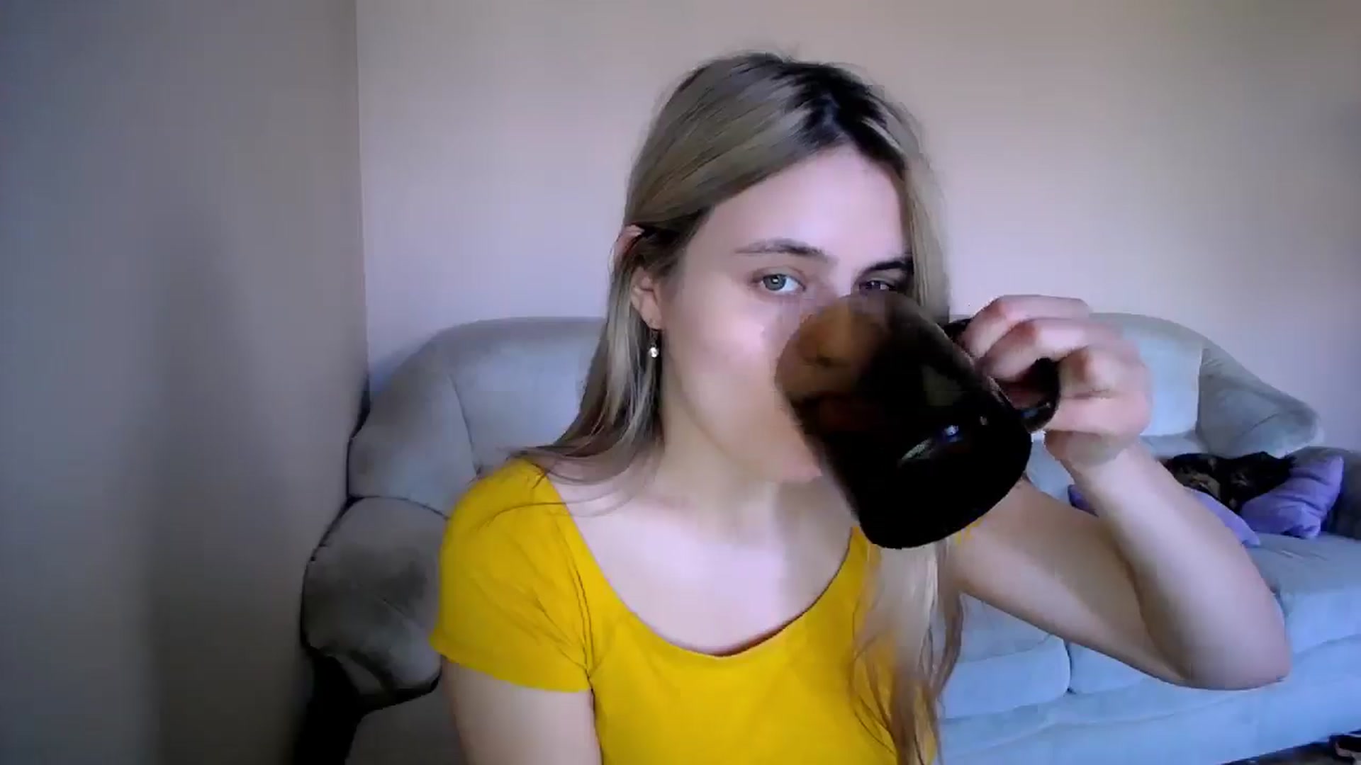 Gallery image thumbnail from Shy_shy_lily's myfreecams stream on, 04/29/2026, 15:09 image 2 of 20