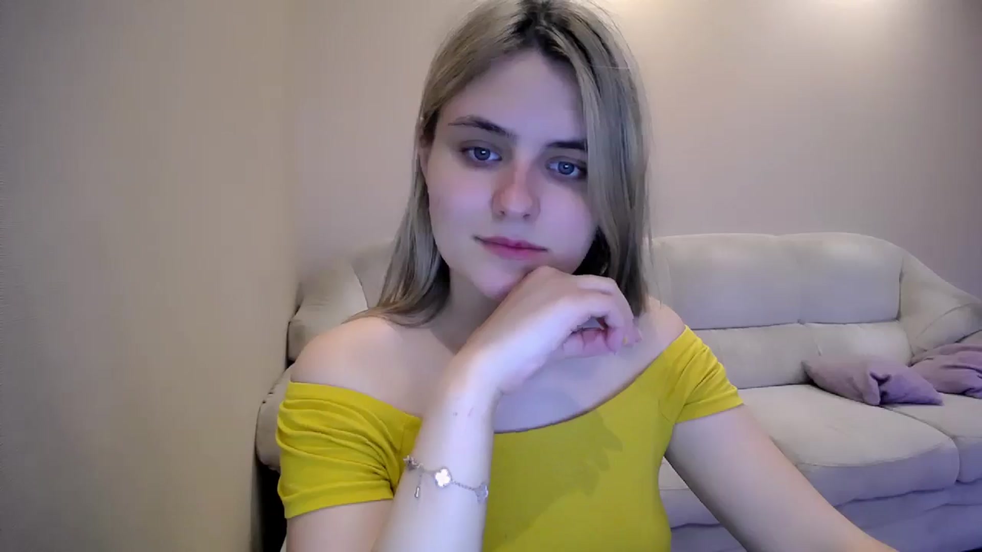 Gallery image thumbnail from Shy_shy_lily's myfreecams stream on, 04/29/2026, 16:53 image 10 of 20