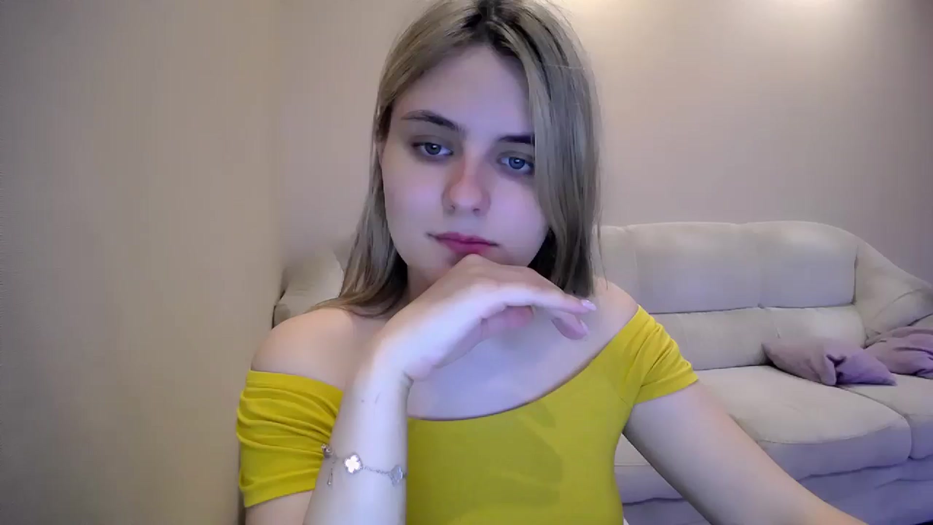Gallery image thumbnail from Shy_shy_lily's myfreecams stream on, 04/29/2026, 16:53 image 9 of 20