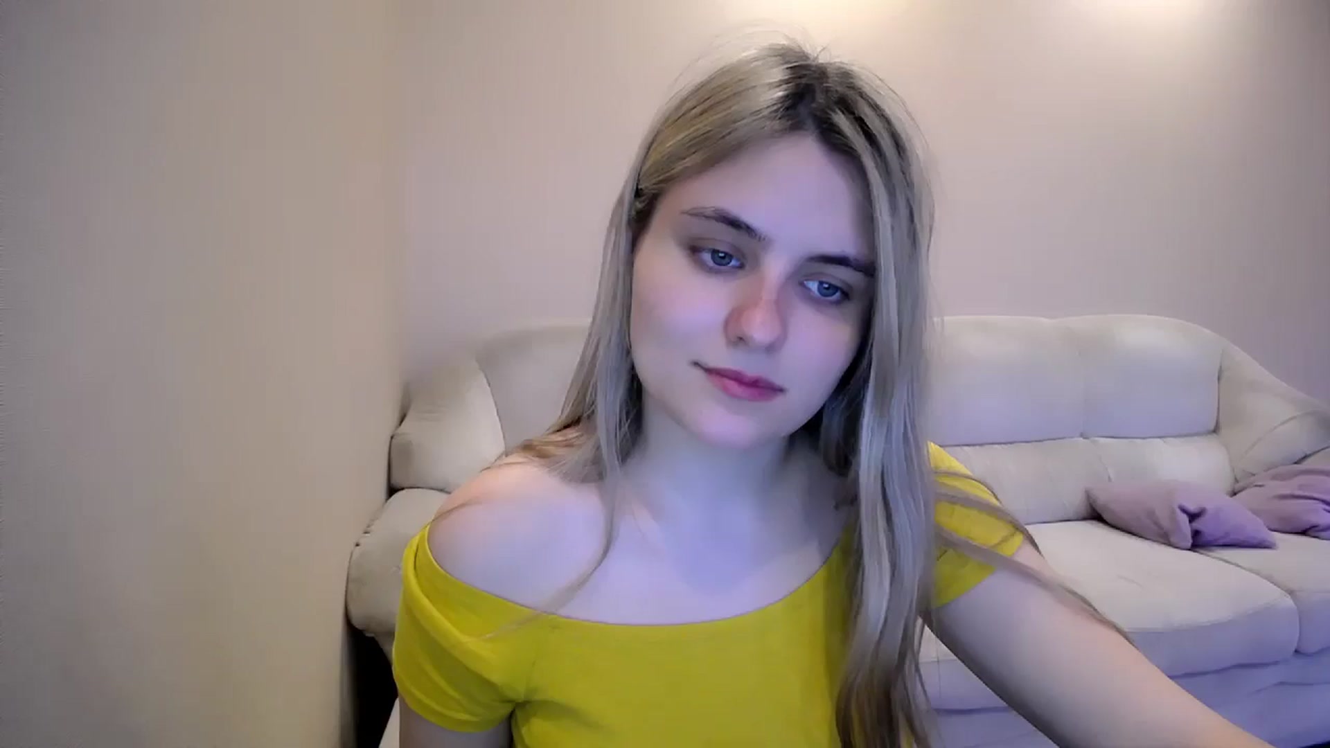 Gallery image thumbnail from Shy_shy_lily's myfreecams stream on, 04/29/2026, 16:53 image 3 of 20