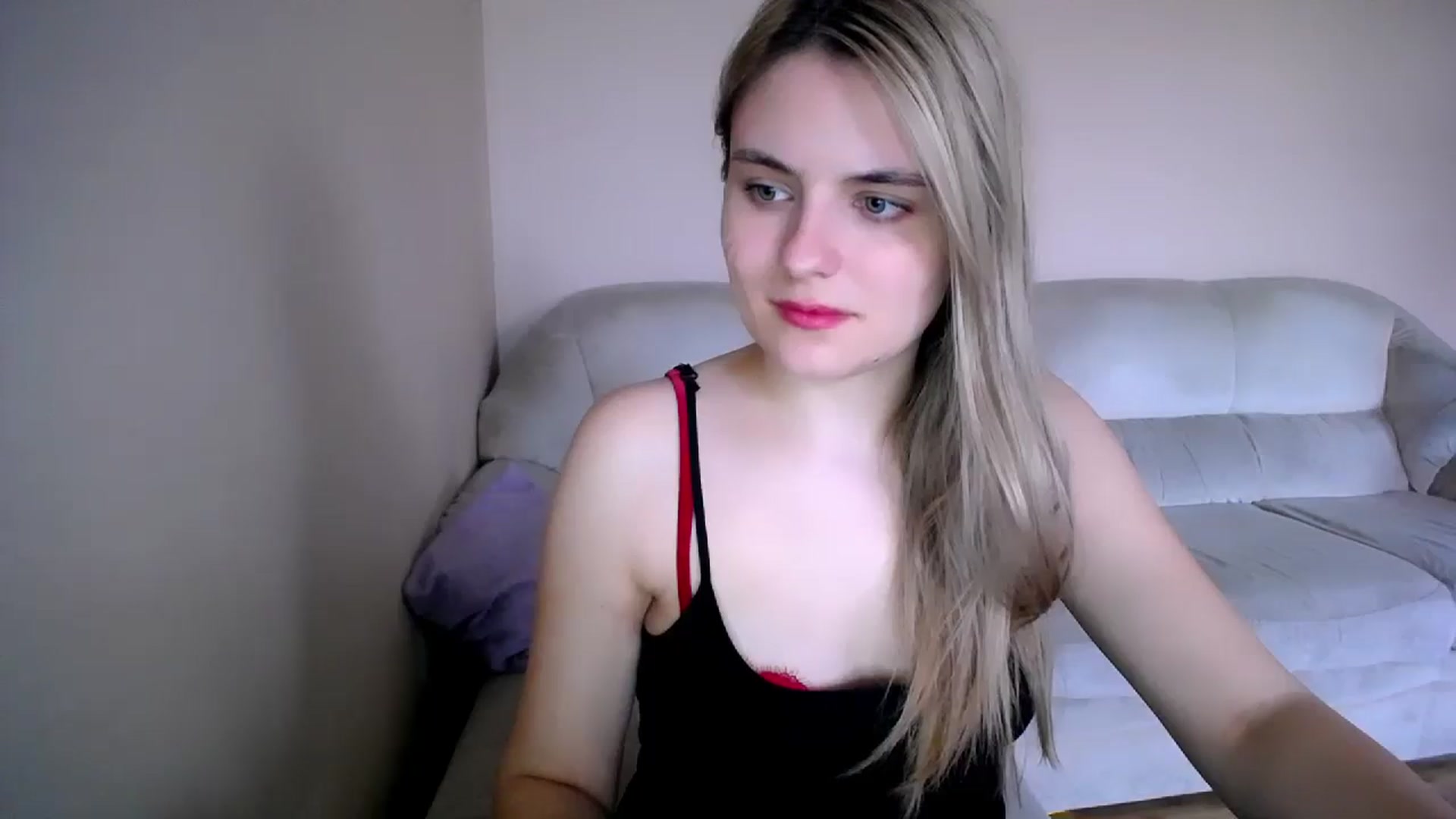 Gallery image thumbnail from Shy_shy_lily's myfreecams stream on, 04/30/2026, 14:43 image 11 of 20